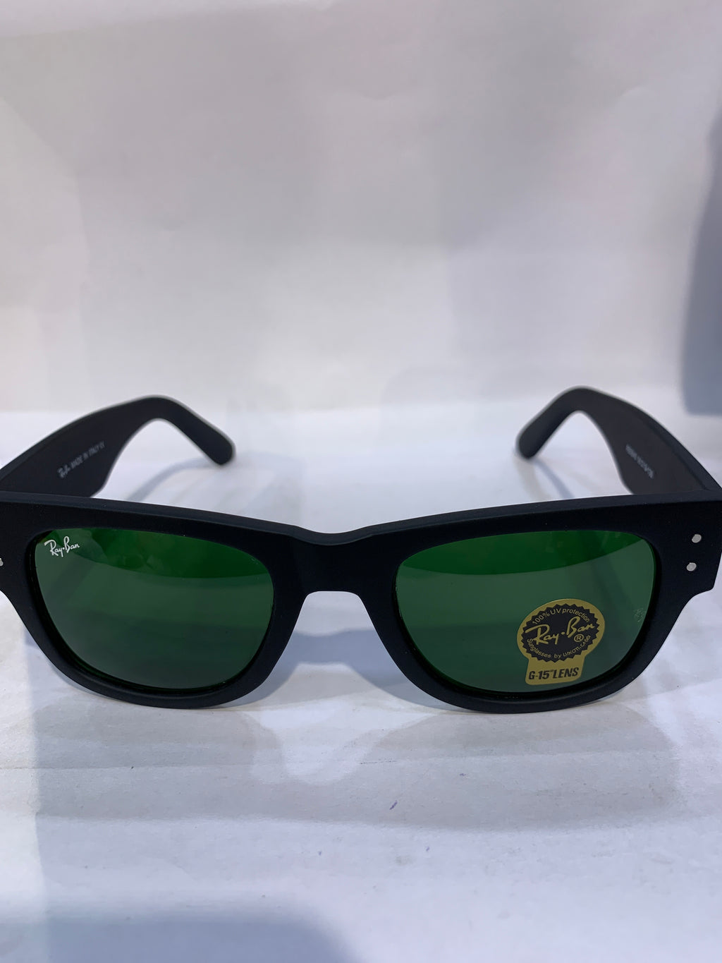 YAR Black Frame Green Shade Unisex Sunglasss RB0840 56 19 138
