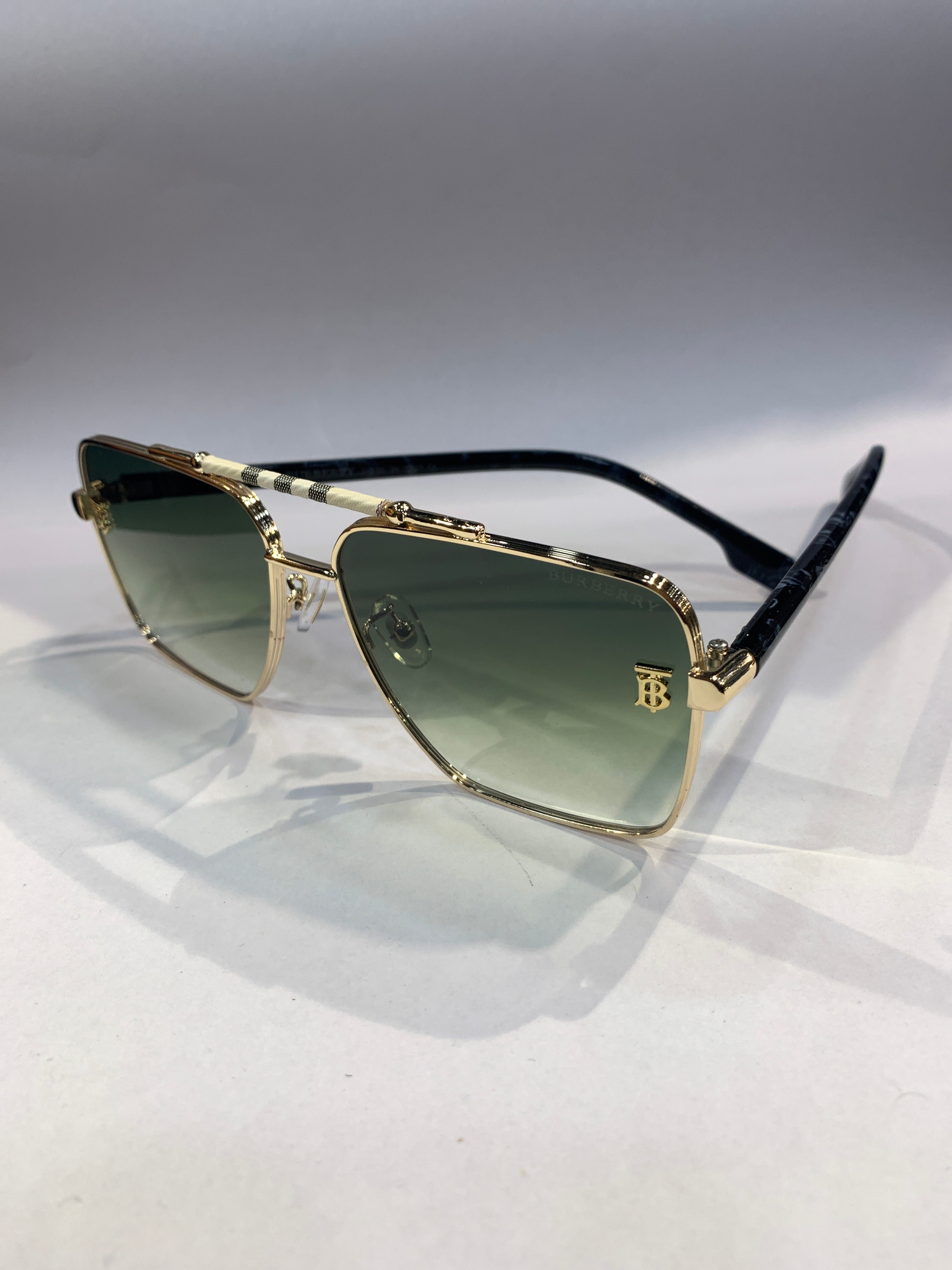 RUB Golden Black Frame Green  Shade Unisex Sunglasss 5G100 50 17 150