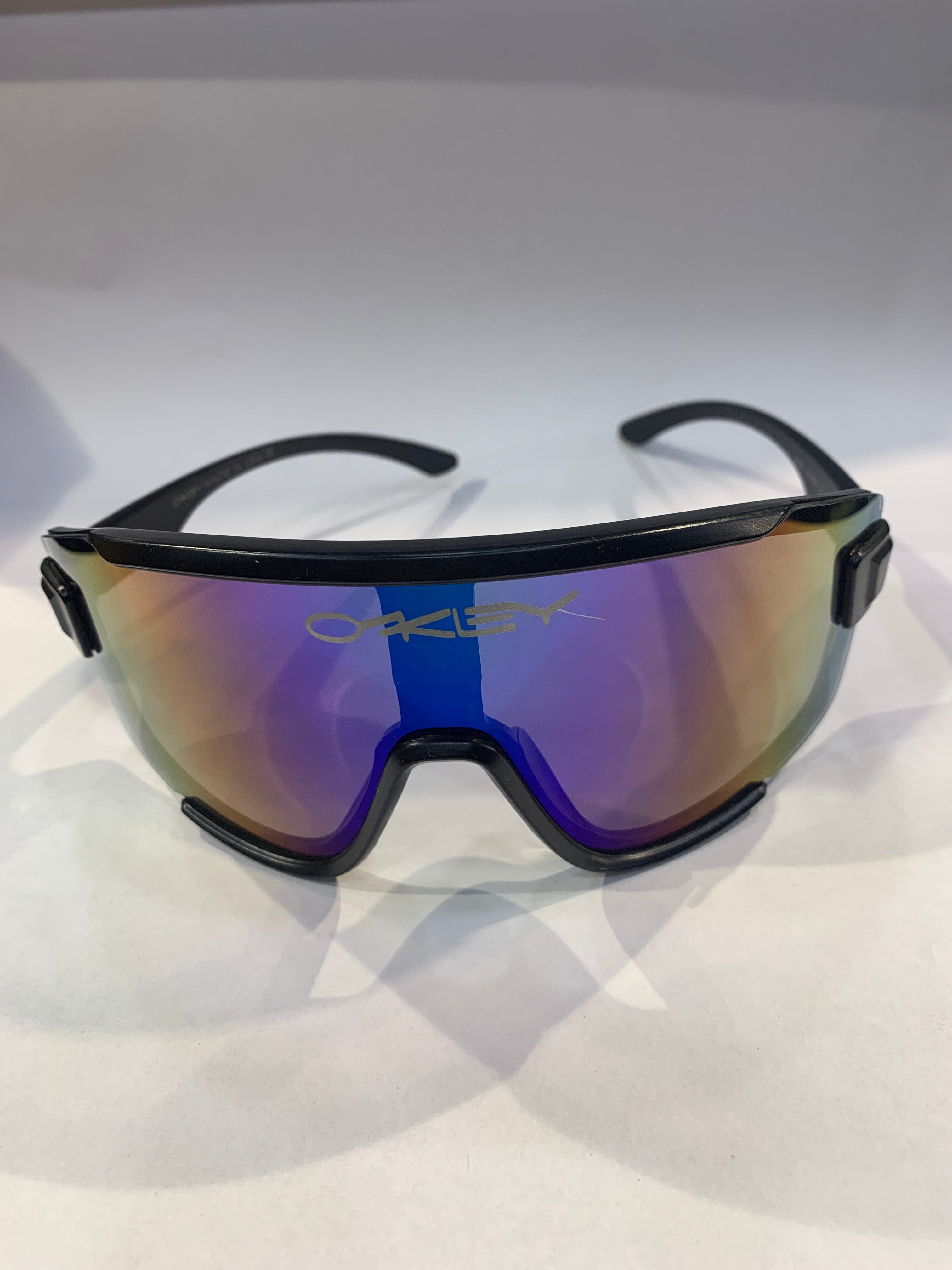 KAO Black Frame Mercury Shade Unisex Sunglasss 8302 UV400