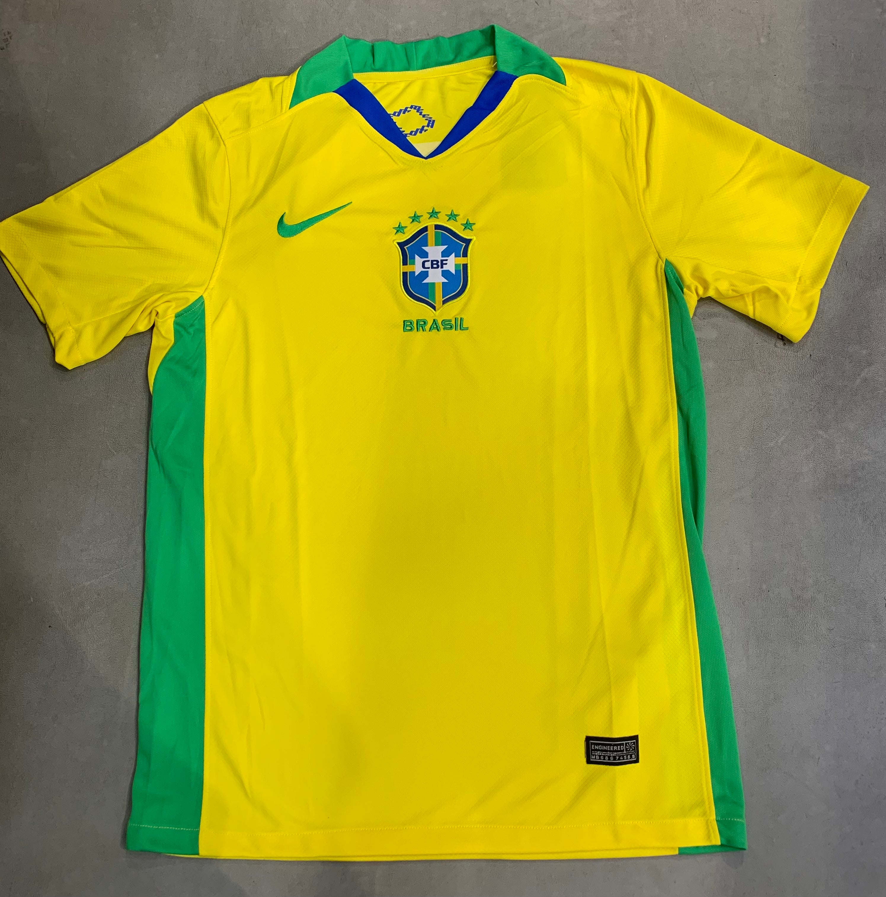IDA ADI C B F Brasil Yellow Green Colour V Neck Tshirt Jersey 990516
