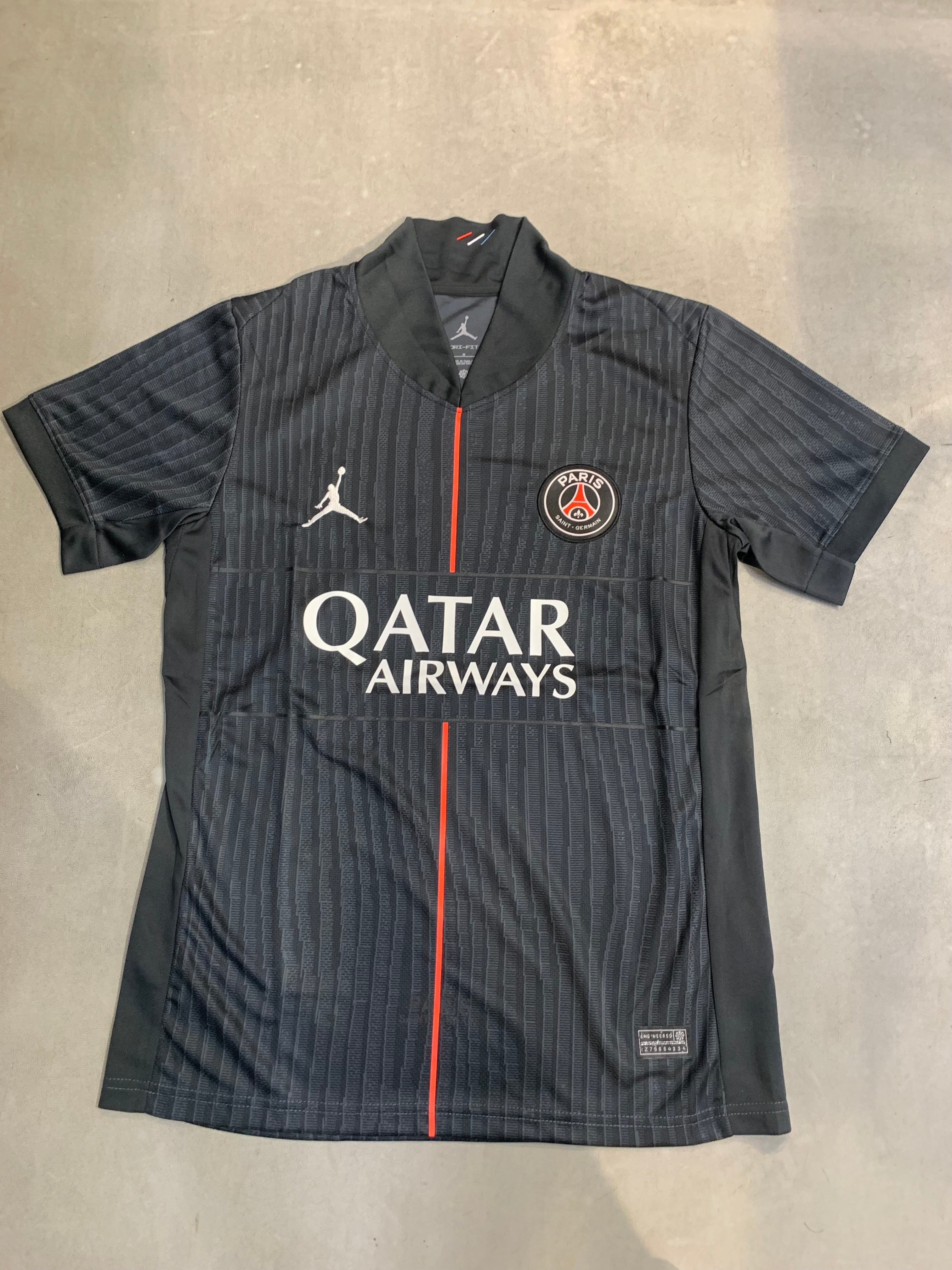 IDA ADI Black Colour Qatar Airways Print V Neck Tshirt Jersey 990517