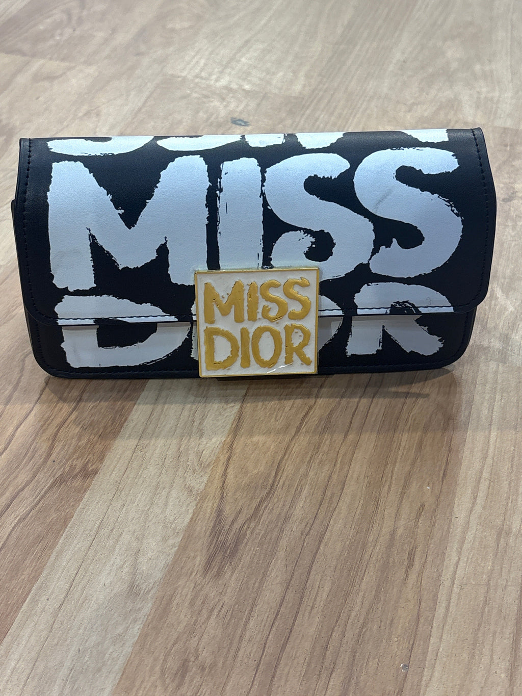 Oid Dio Colour Premium Quality Ladies Sling Bag 1939