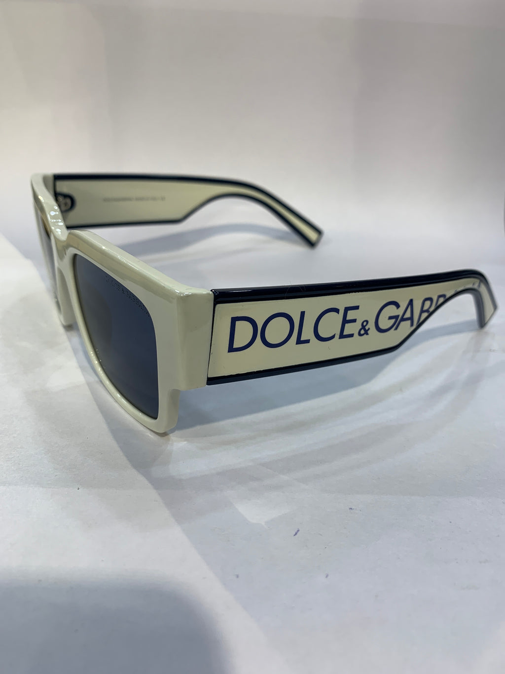 LOD White Frame Black Shade Unisex Sunglasss DG6184 52 19 140 C4