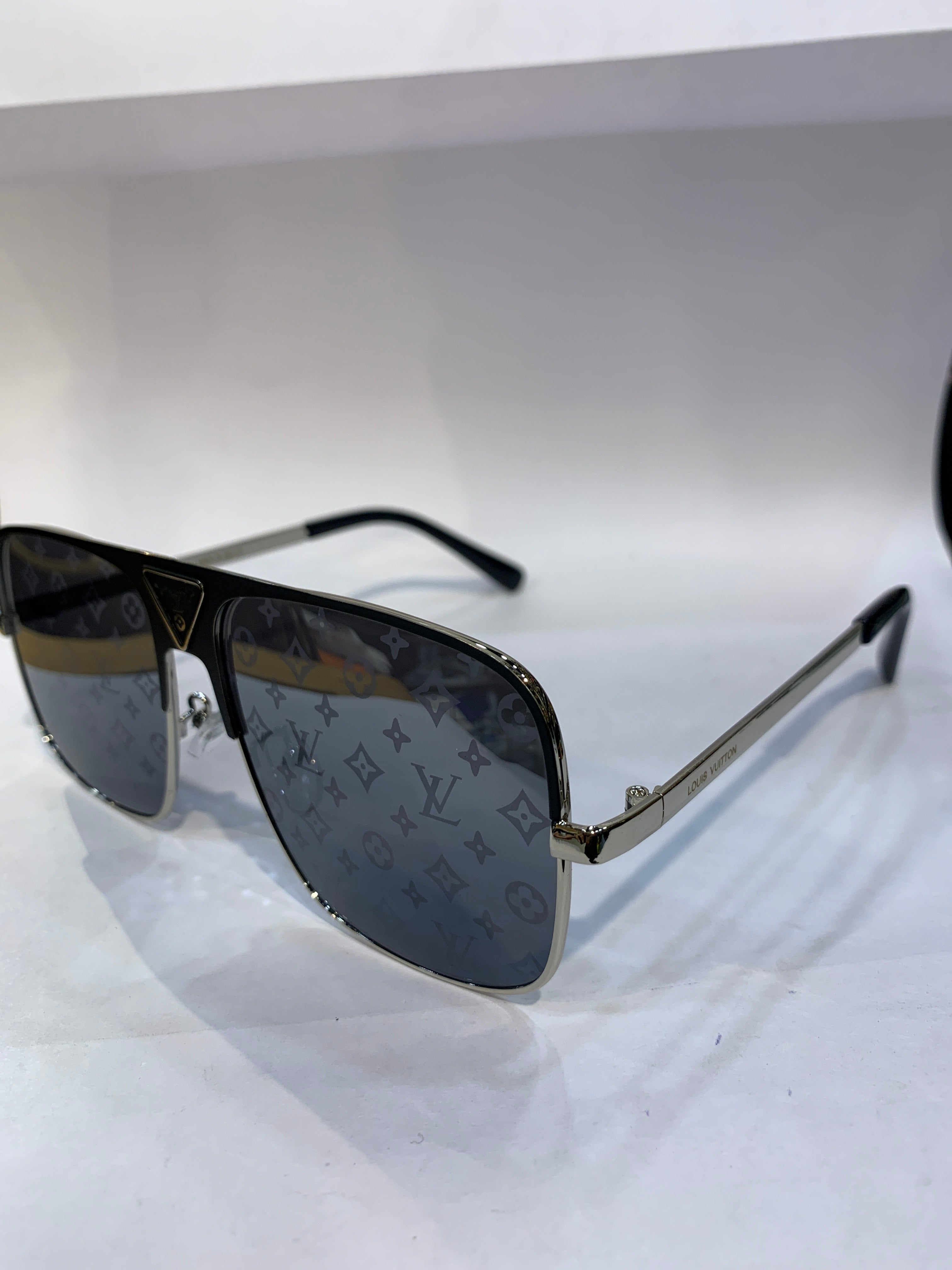 UOL Black Silver Frame  Black Printed Shade Unisex Sunglasss 2076 52 18 142