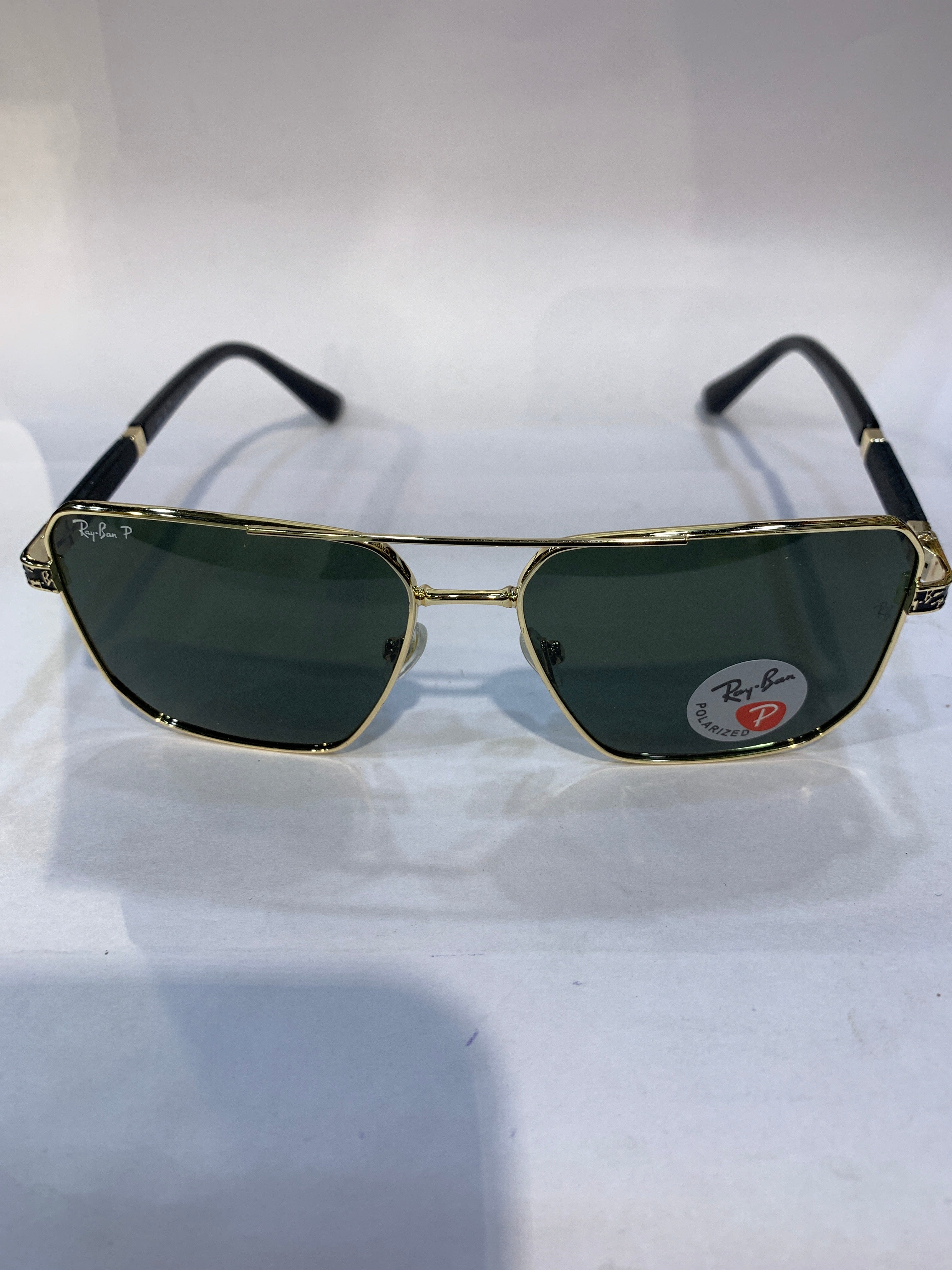 YAR Golden Black Frame Green Shade Unisex Sunglasss RB58477 57 16 144 C5