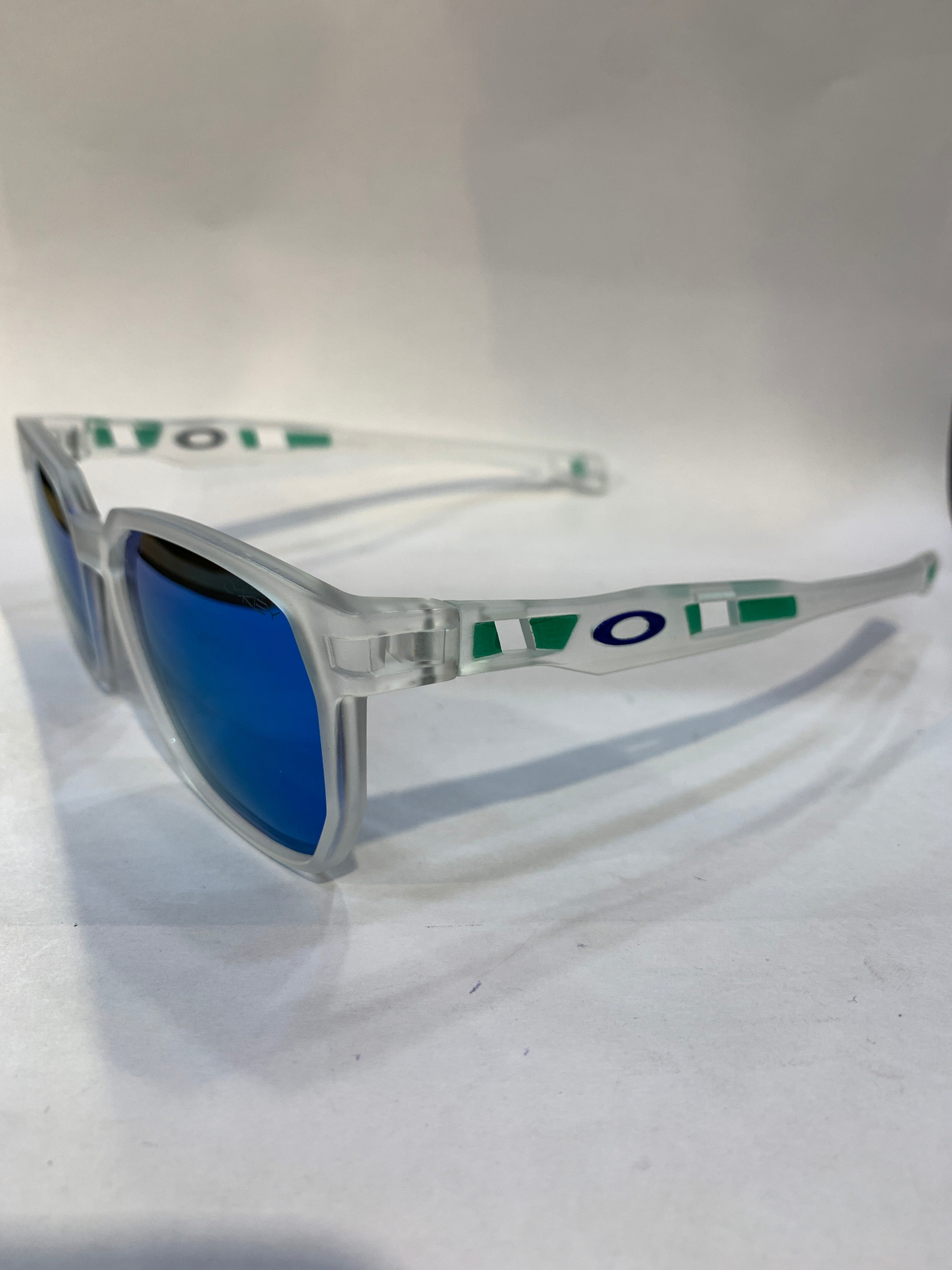 KAO White Transparent Frame  Skyblue mercury Shade Unisex Sunglasss ZJ3385 55 19 152