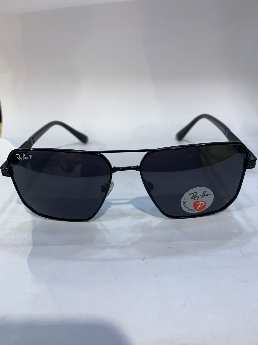 YAR Black Frame  Black Shade Unisex Sunglasss RB58477 57 16 144 C1