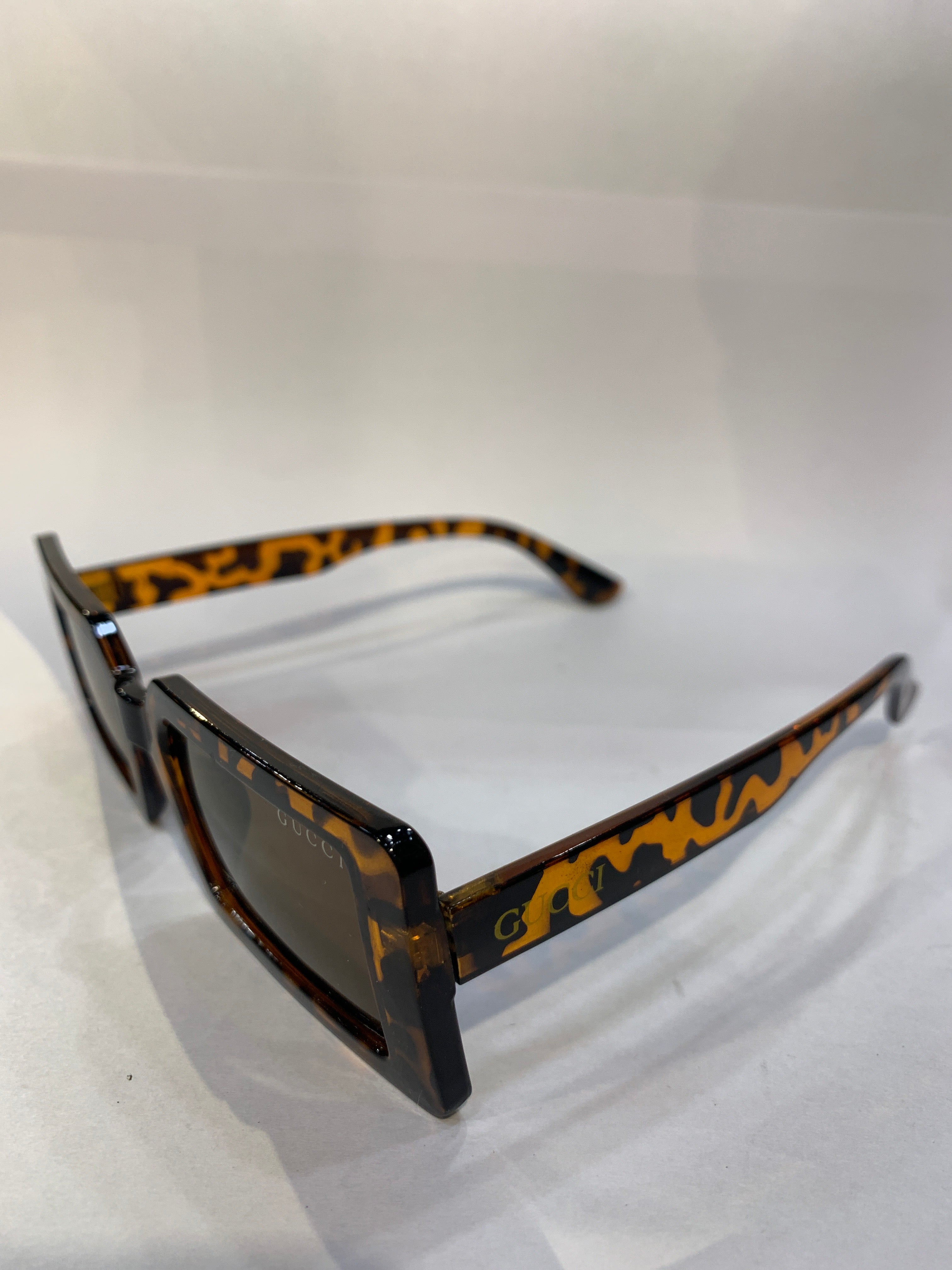 CUG Leopard Frame Brown Shade Unisex Sunglasss SUN 027