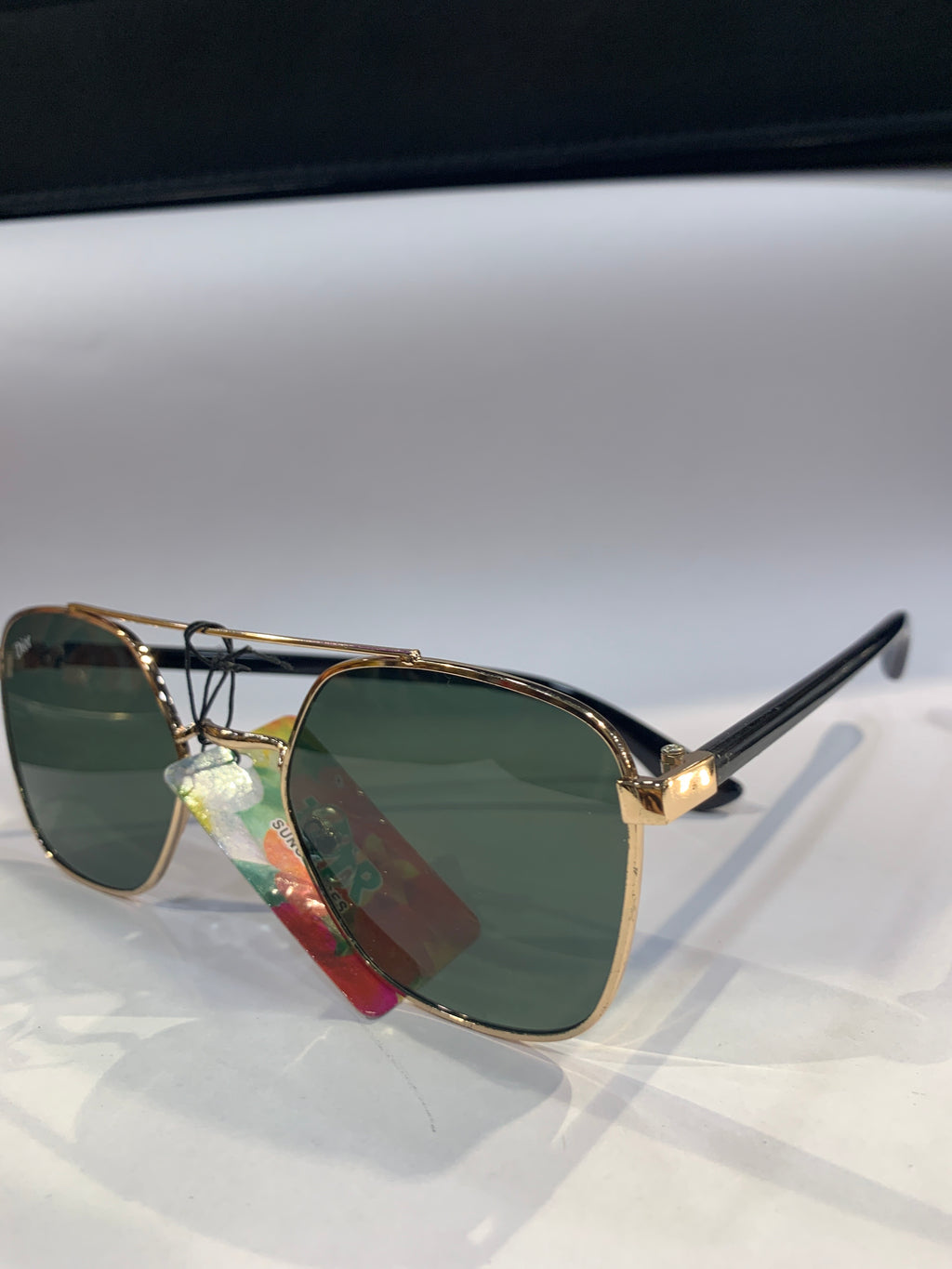 OID Golden Black Frame Green  Shade Unisex Sunglasss K51