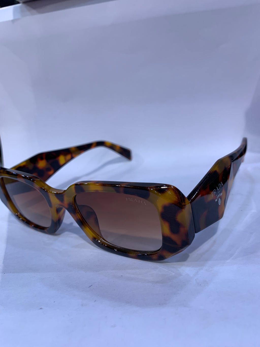 ARP Leopard Frame Brown  Shade Unisex Sunglasss SUN 016
