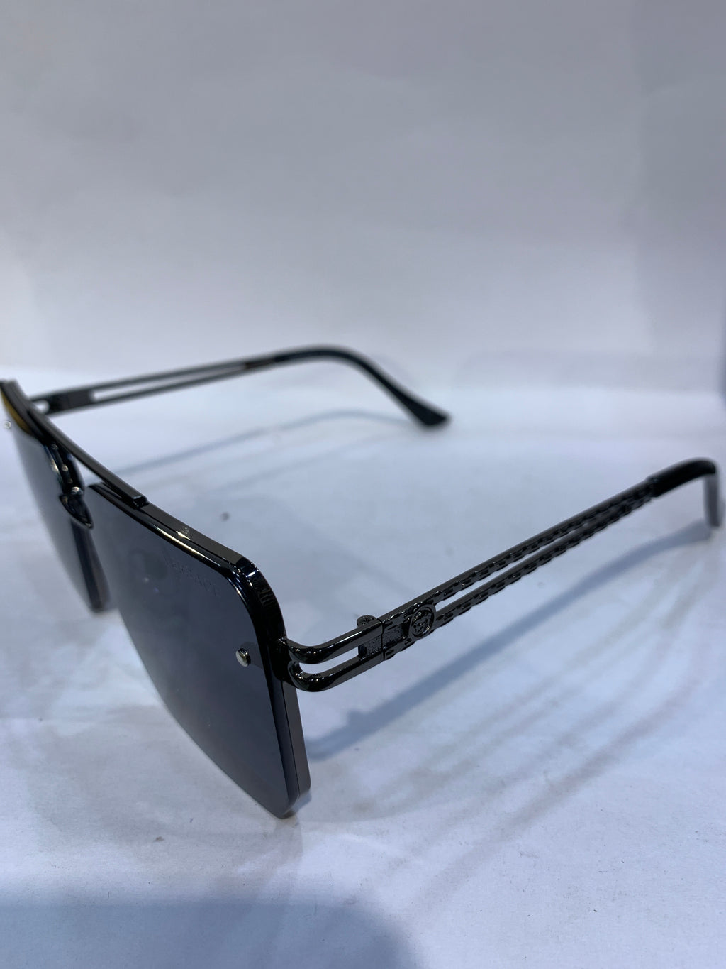 REV Black Frame Black Shade Unisex Sunglasss CF58427 62 15 145 CE C1