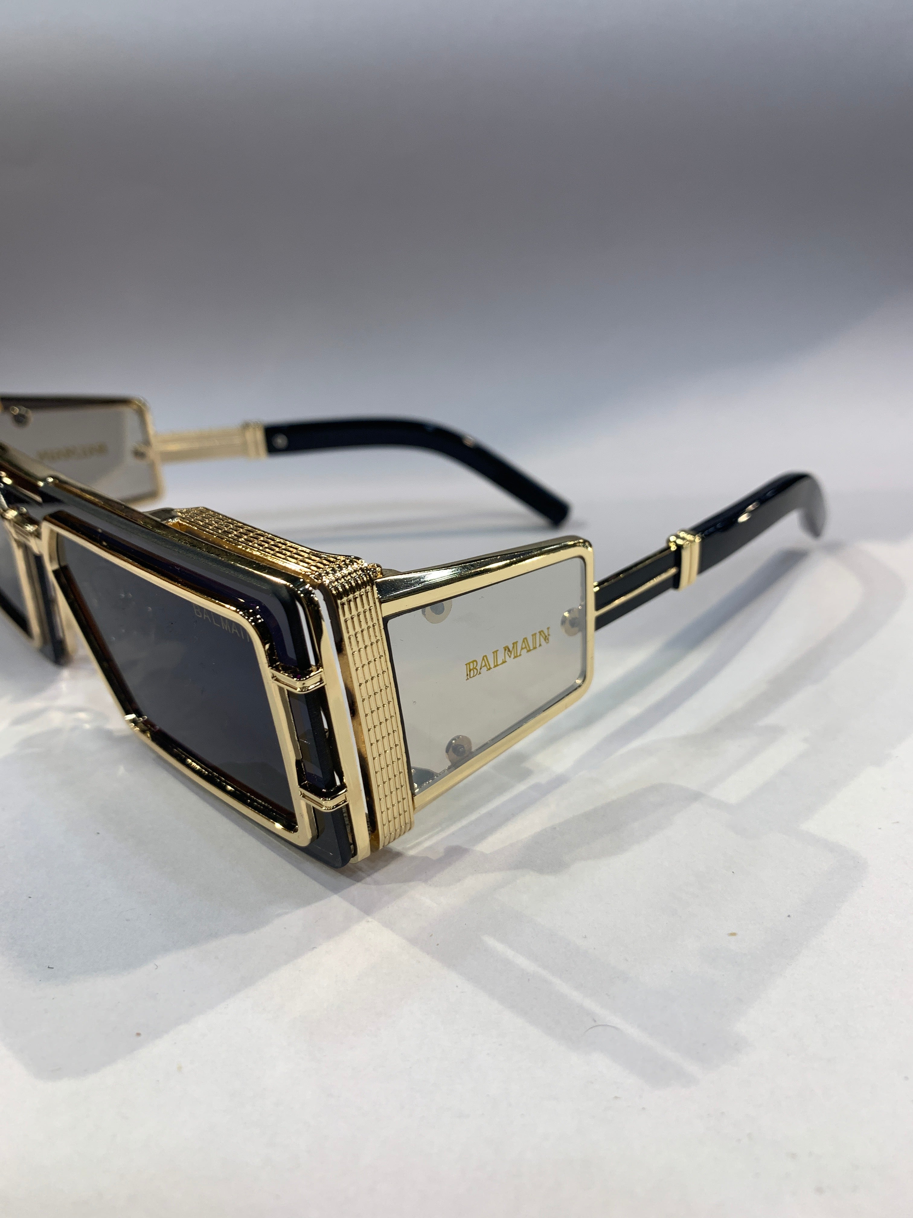 LAB Black Golden Frame Black Shade Unisex Sunglasss Sun 004