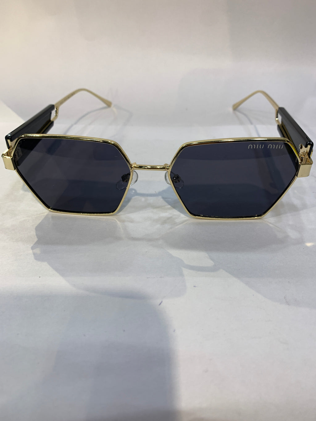 UMI Golden Frame Black Shade Unisex Sunglasss SUN 007