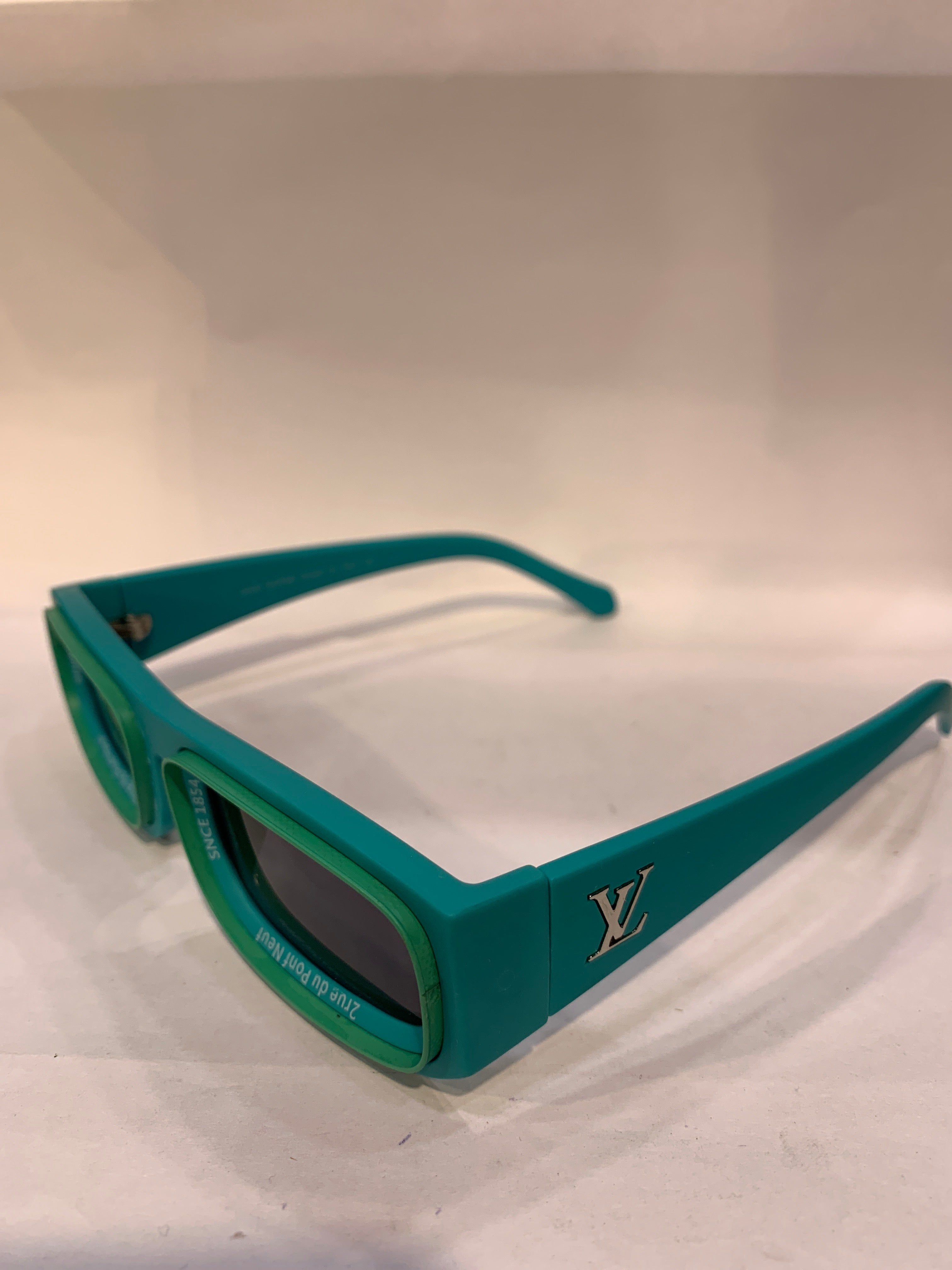UOL Green Frame Black Shade Unisex Sunglasss 6190 54 22 145