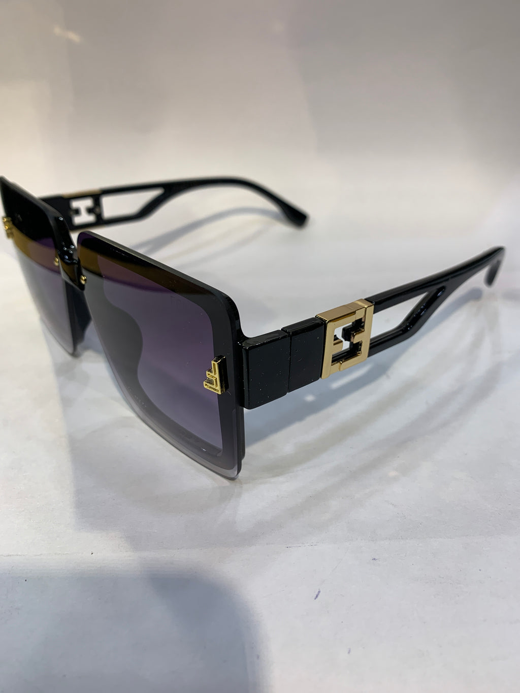 NEF Black Frame Purple Shade Unisex Sunglasss SUN 011