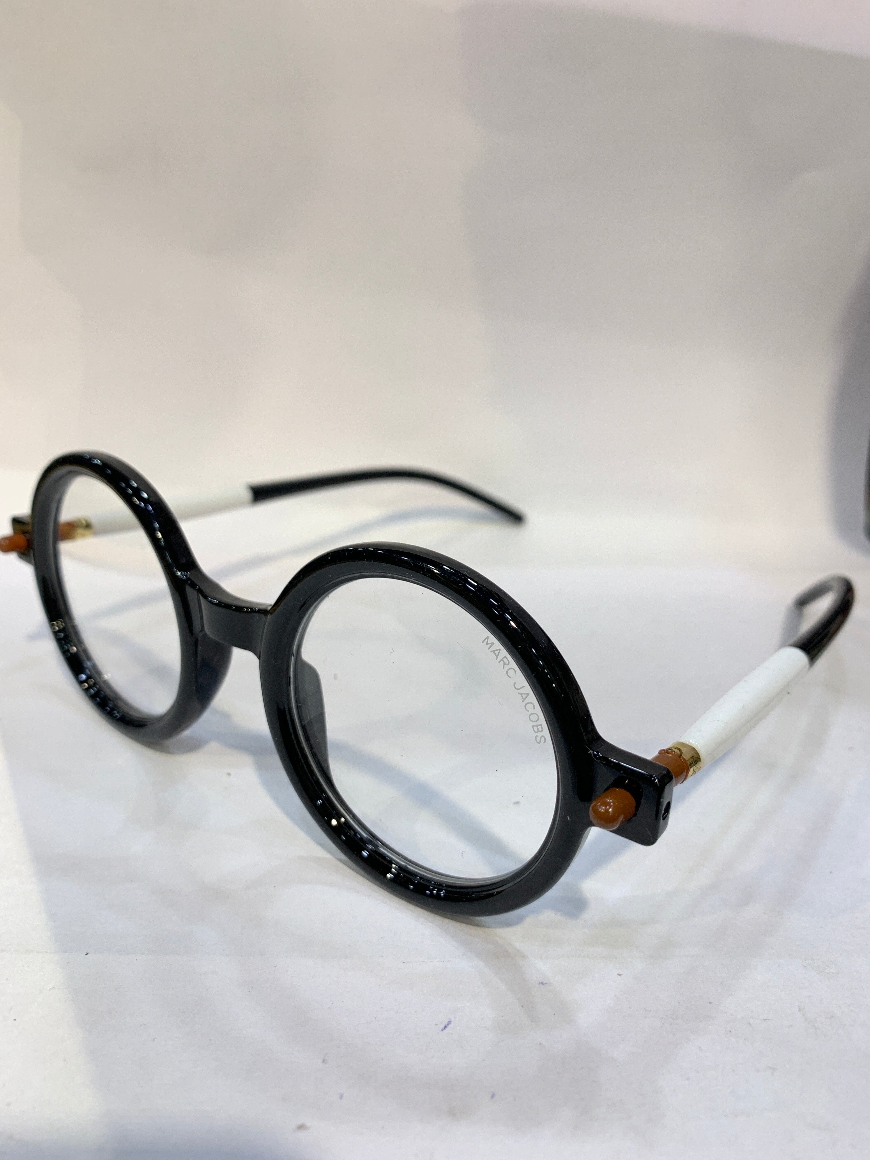 RAM Black White Frame Trancy Shade Unisex Sunglasss SUN 017