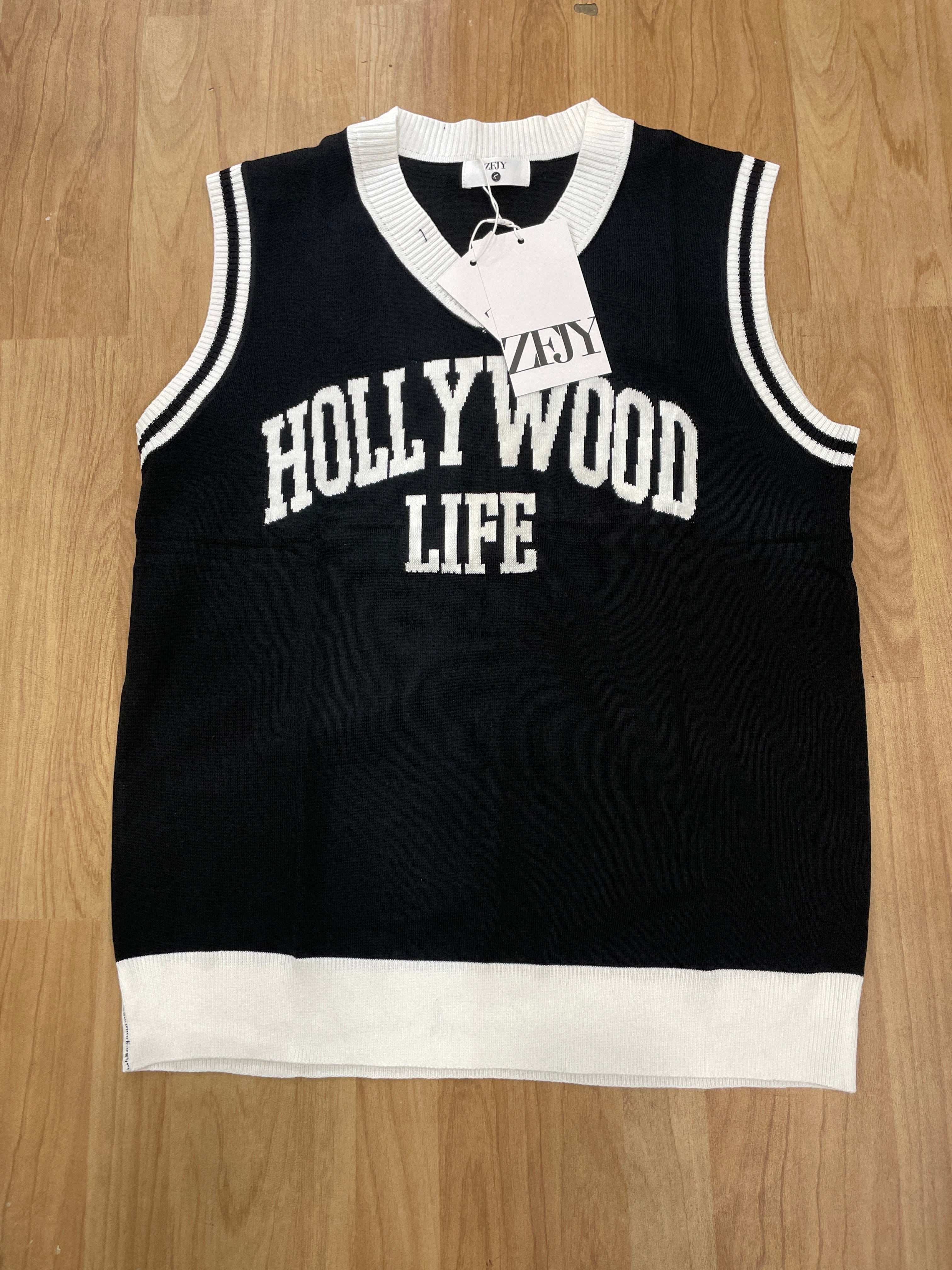 ZFJY Black  Colour HollyWood Life Print Premium Quality Tank Top 9608