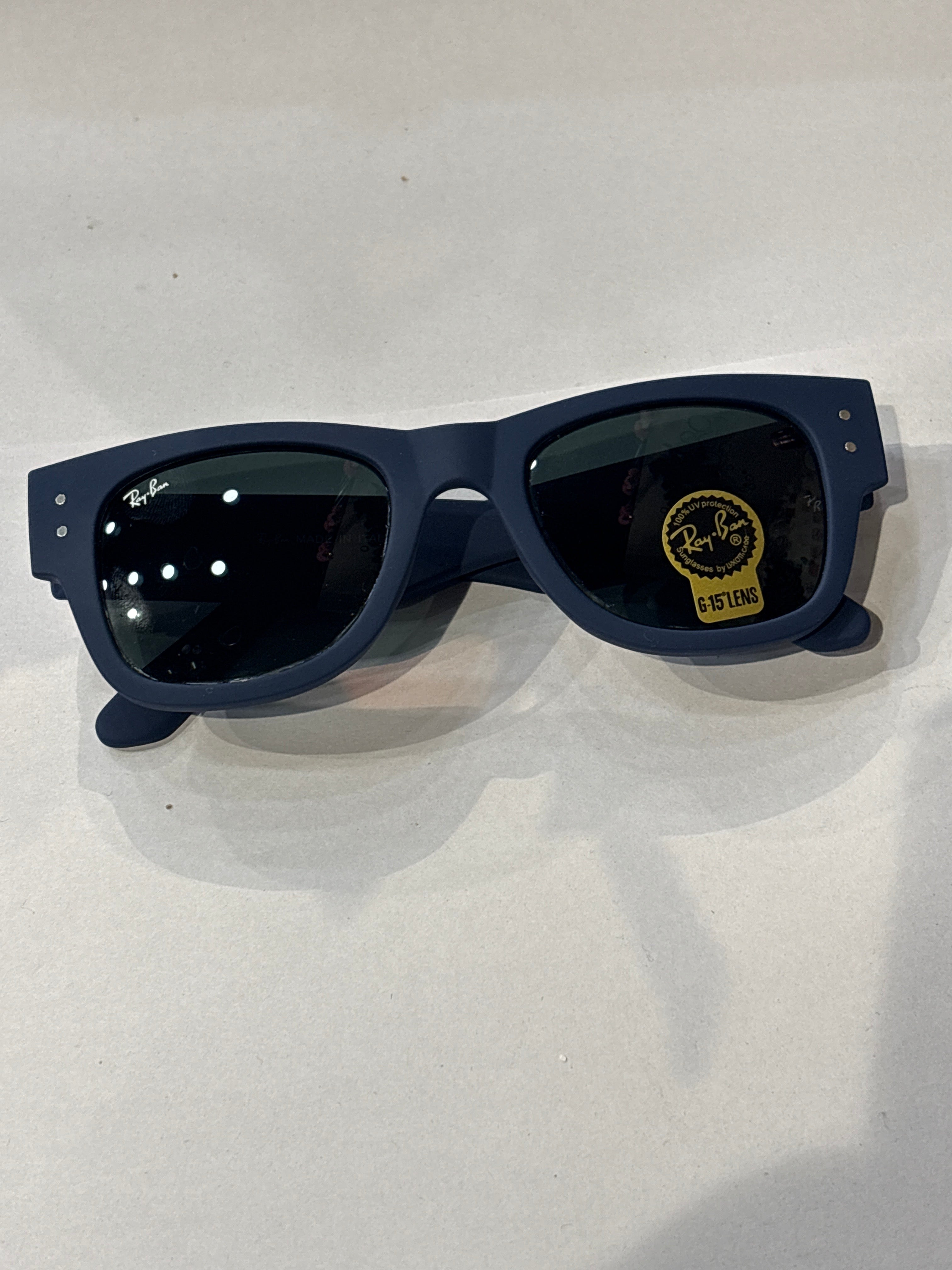 Rb Br Yar Royal Blue Matte Frame Black Shade Wayfarer Unisex Sunglass RB08405619-138 ￼