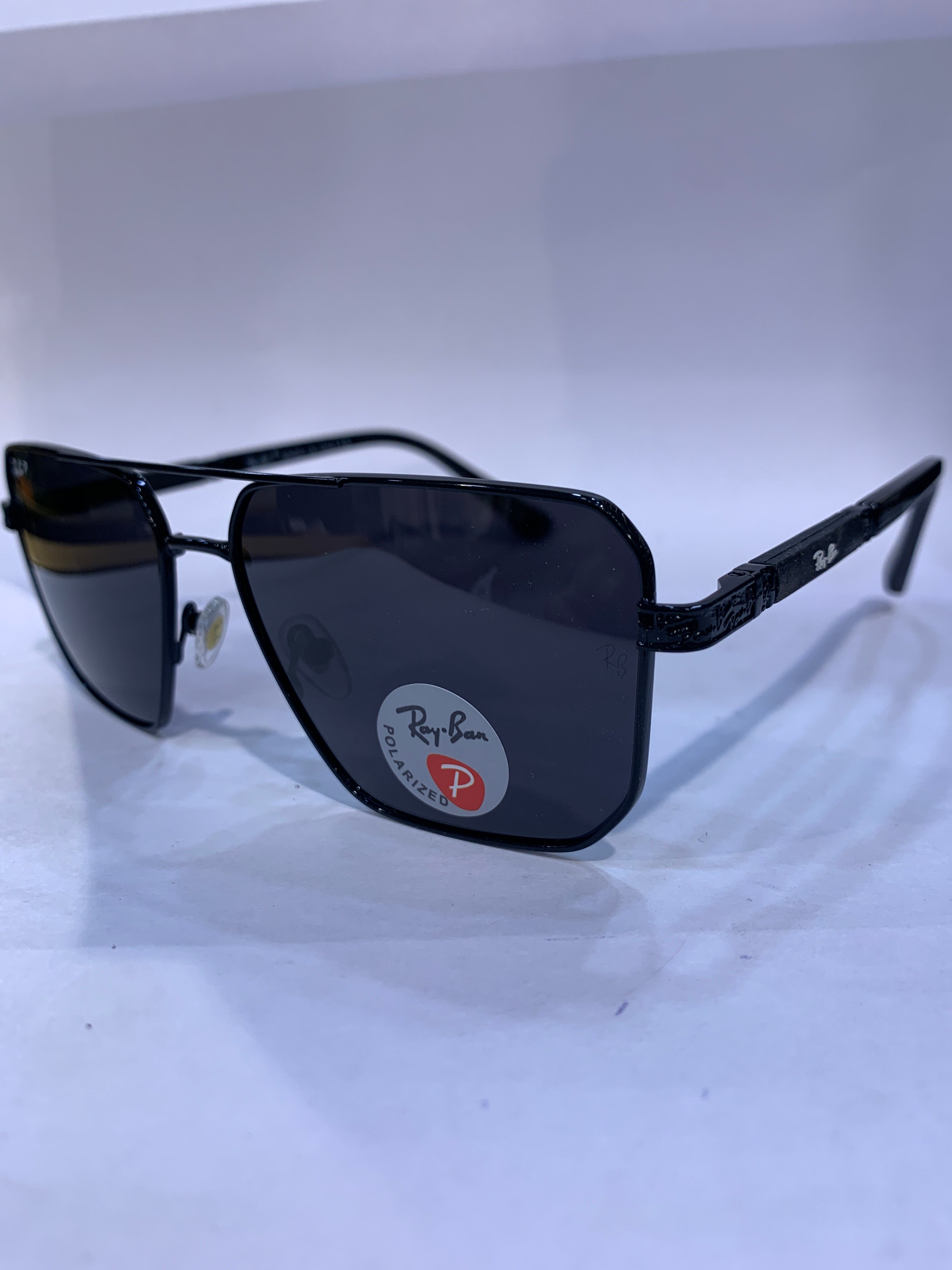 YAR Black Frame  Black Shade Unisex Sunglasss RB58477 57 16 144 C1