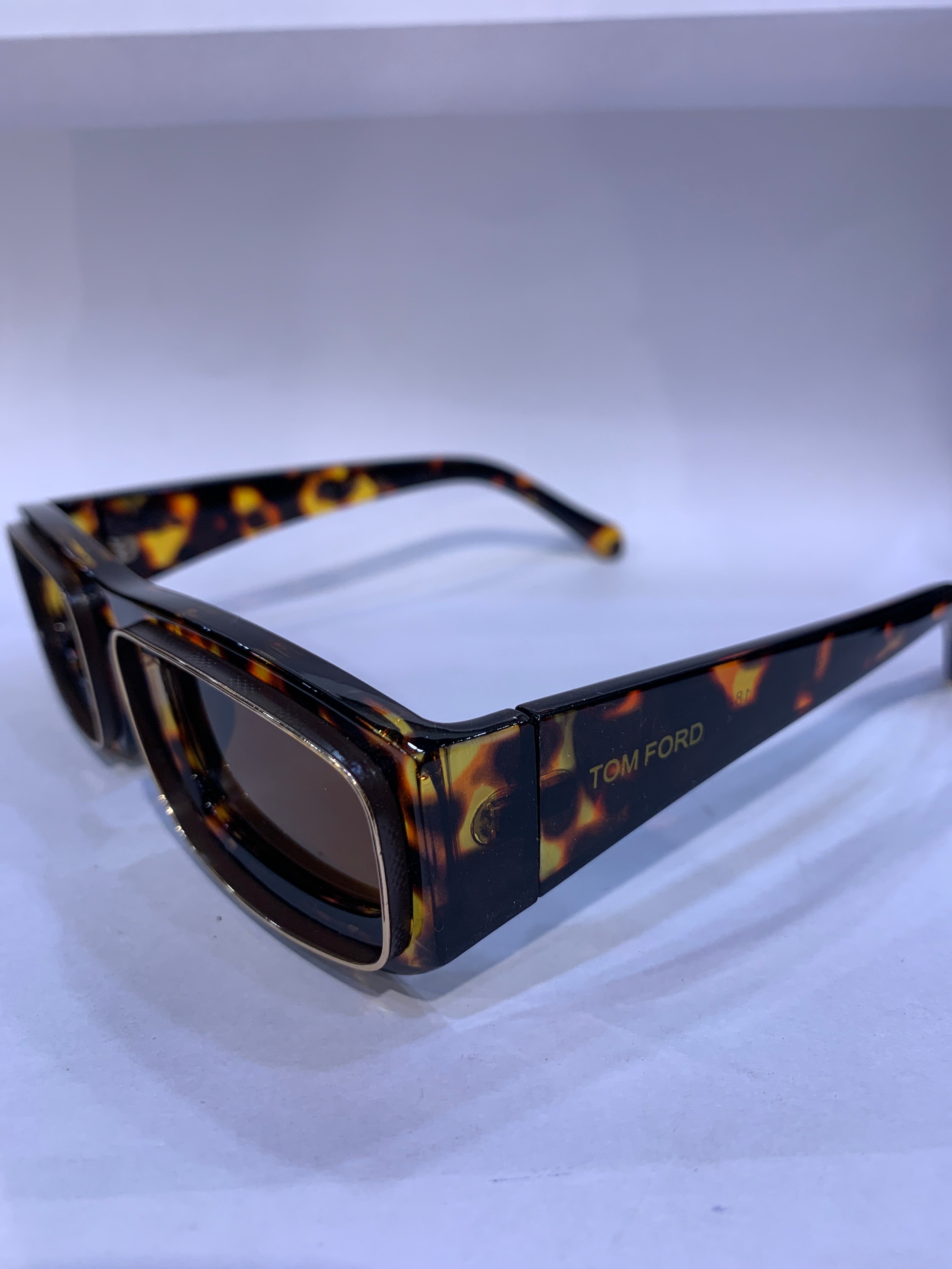 MOT Leopard Frame Brown Shade Unisex Sunglasss ZS98213 52 18 145