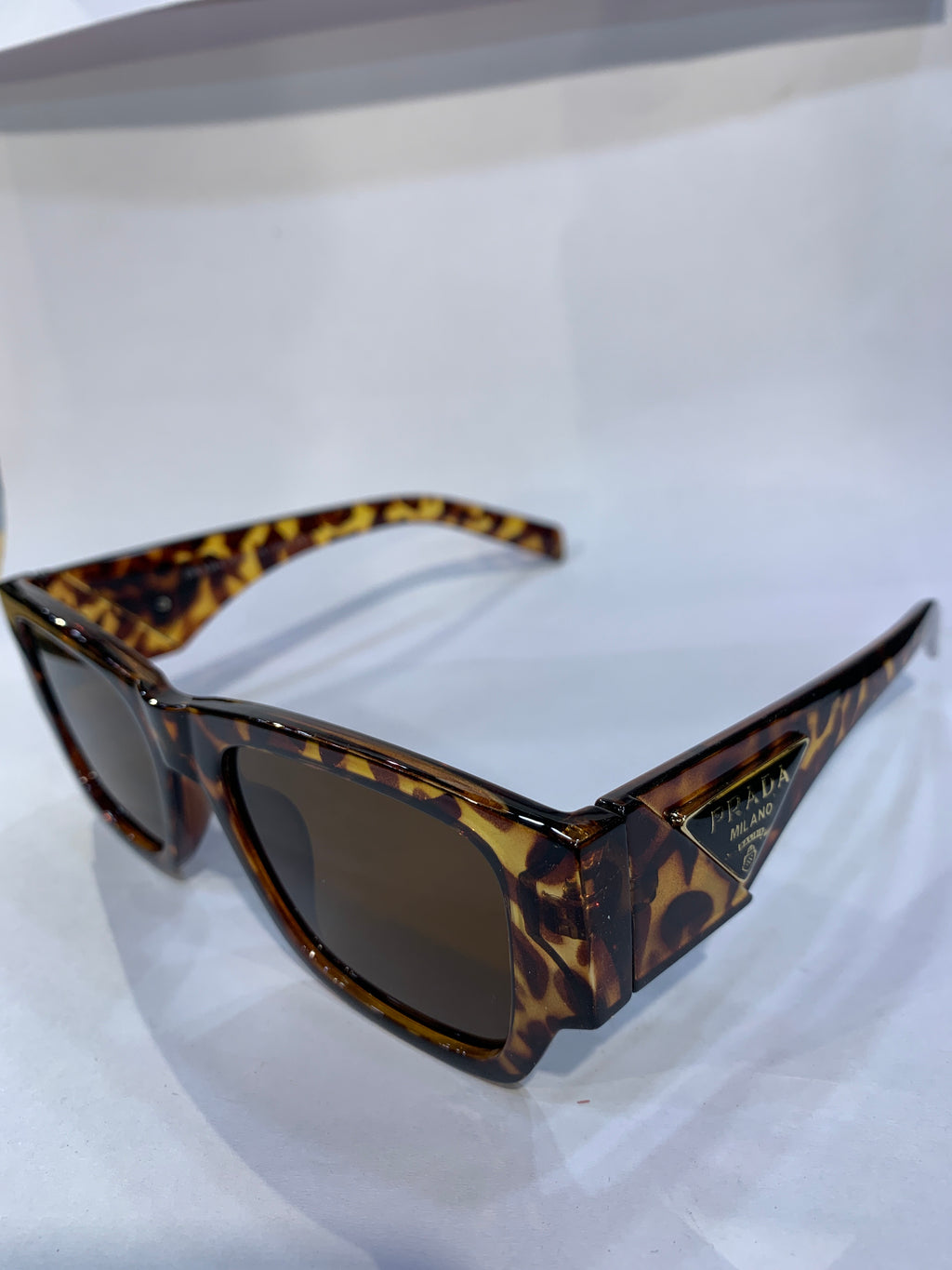 ARP Leopard Frame Brown Shade Unisex Sunglasss 6092 53 21 145
