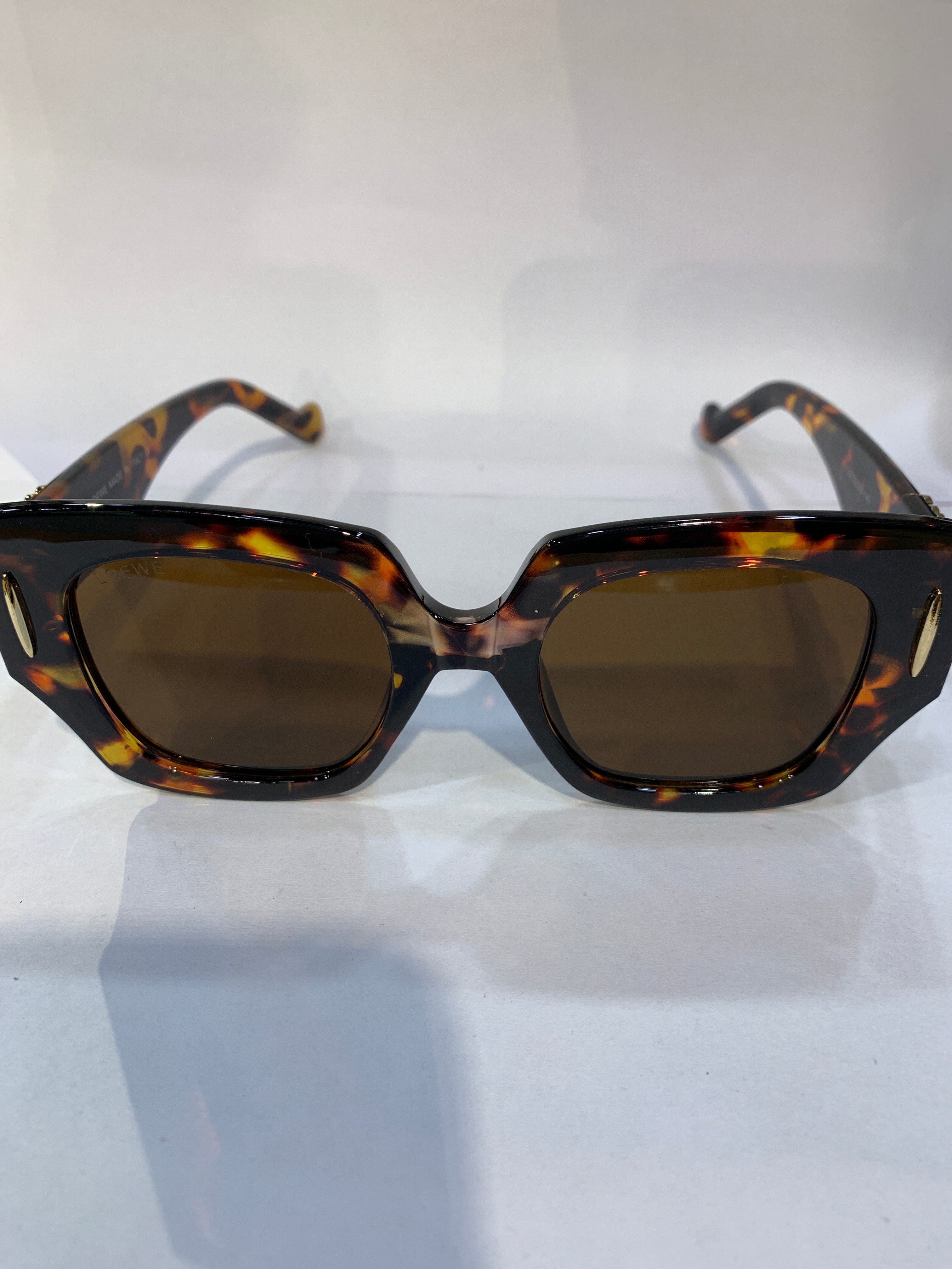 EOL Leopard Frame Brown Shade Unisex Sunglasss 7780 50 20 145