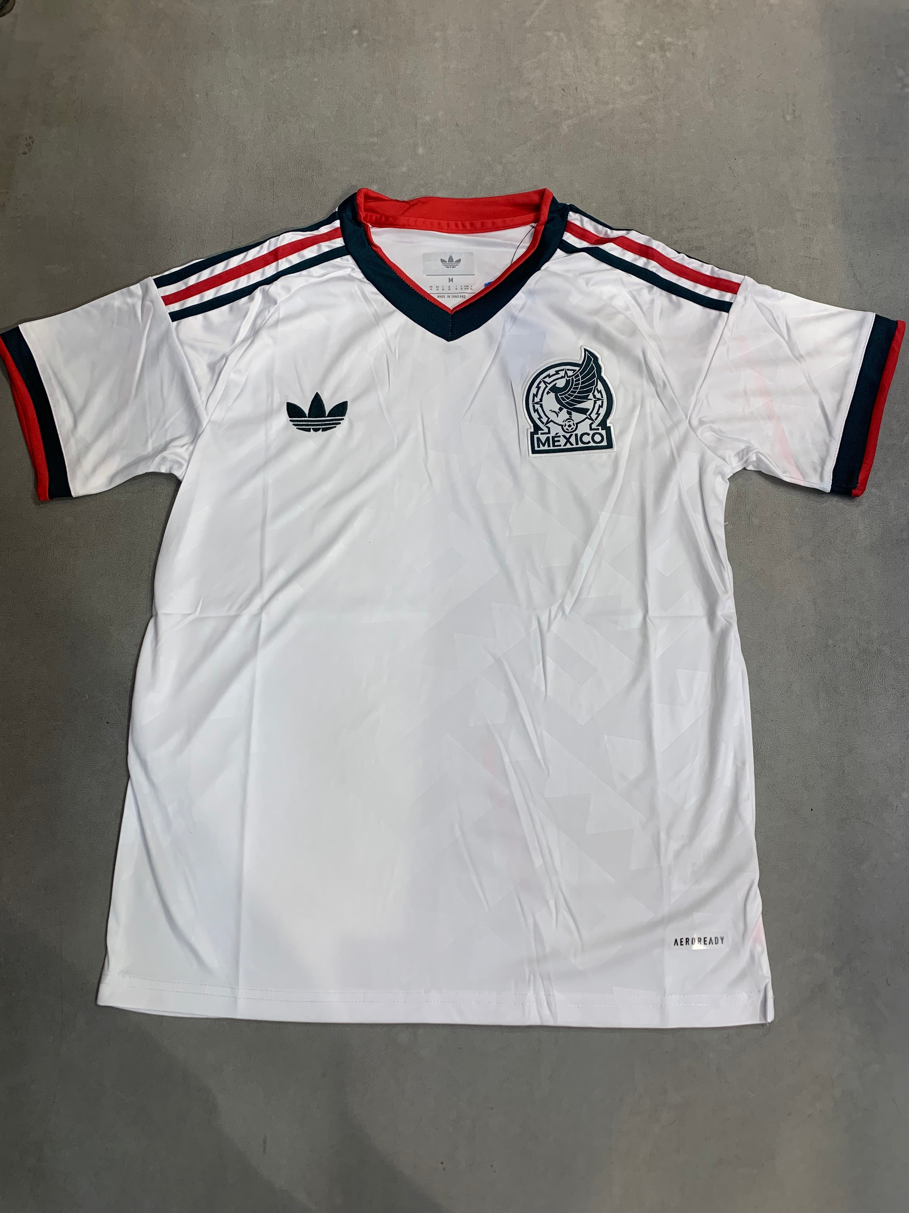 IDA ADI White Red Colour Mexico Print V Neck Tshirt Jersey 990518