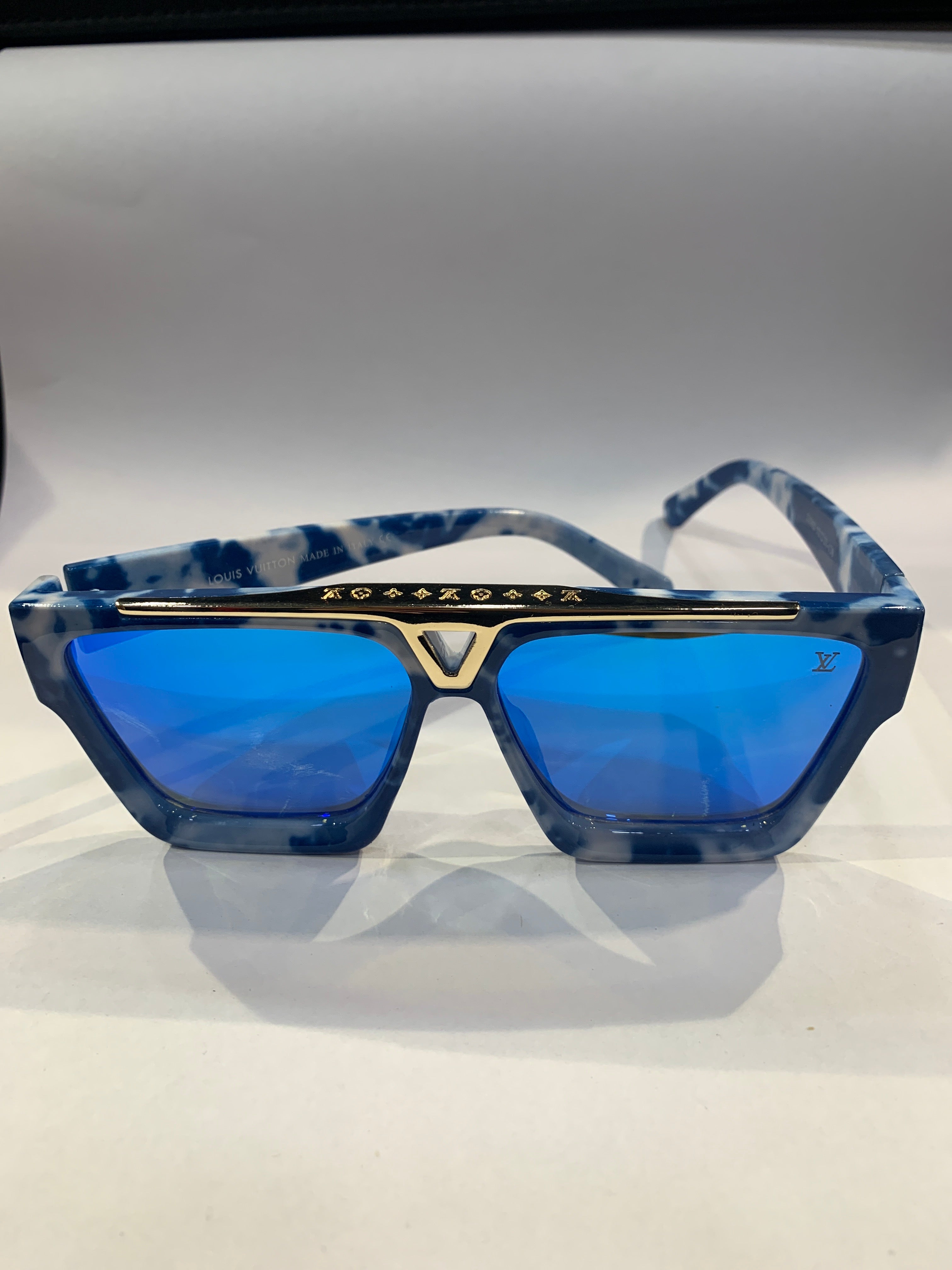 UOL Blue Frame Blue  Shade Unisex Sunglasss 21062 52 21 138