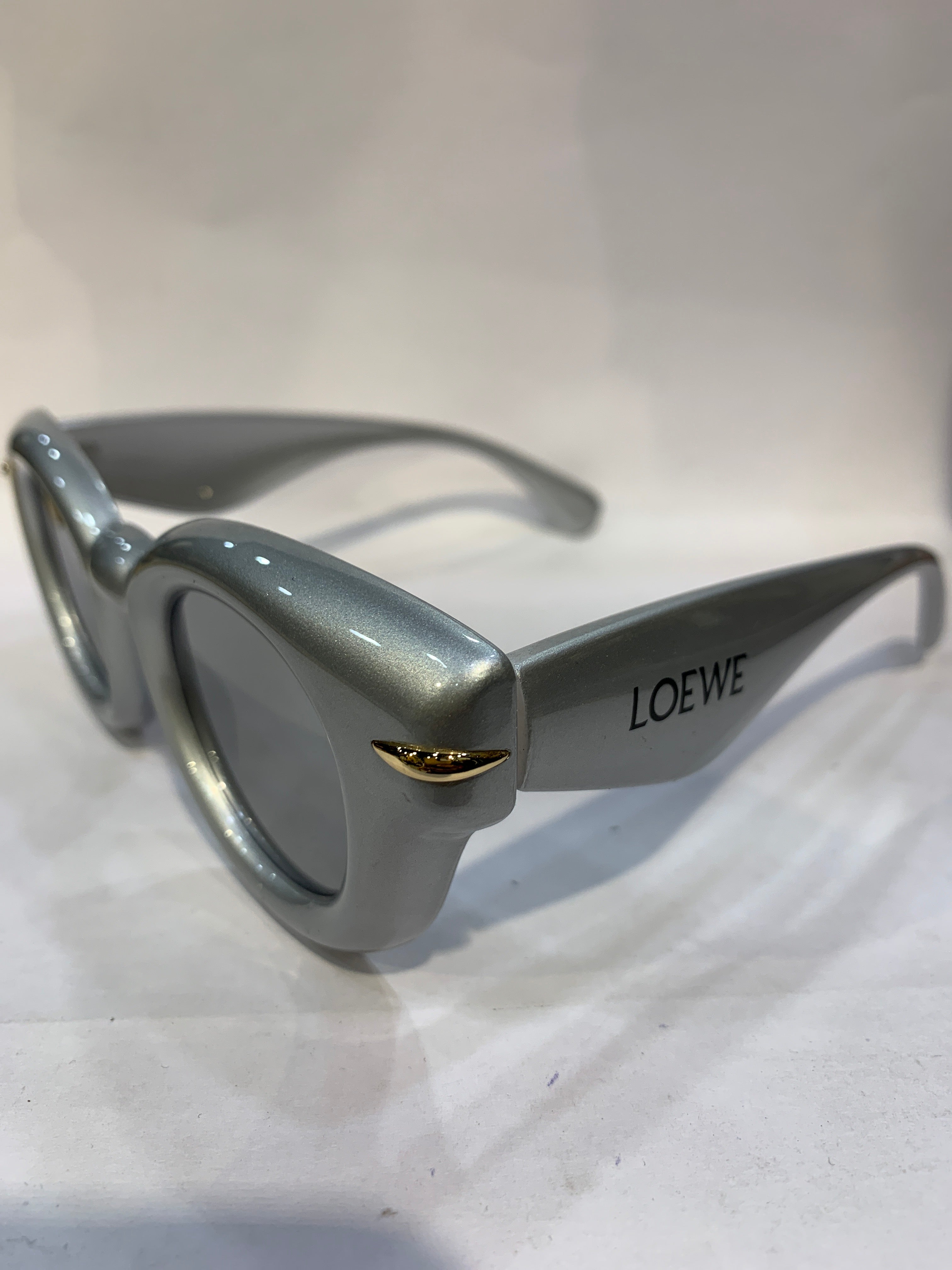 EOL Silver Frame Black  Shade Unisex Sunglasss 6232 52 18 140