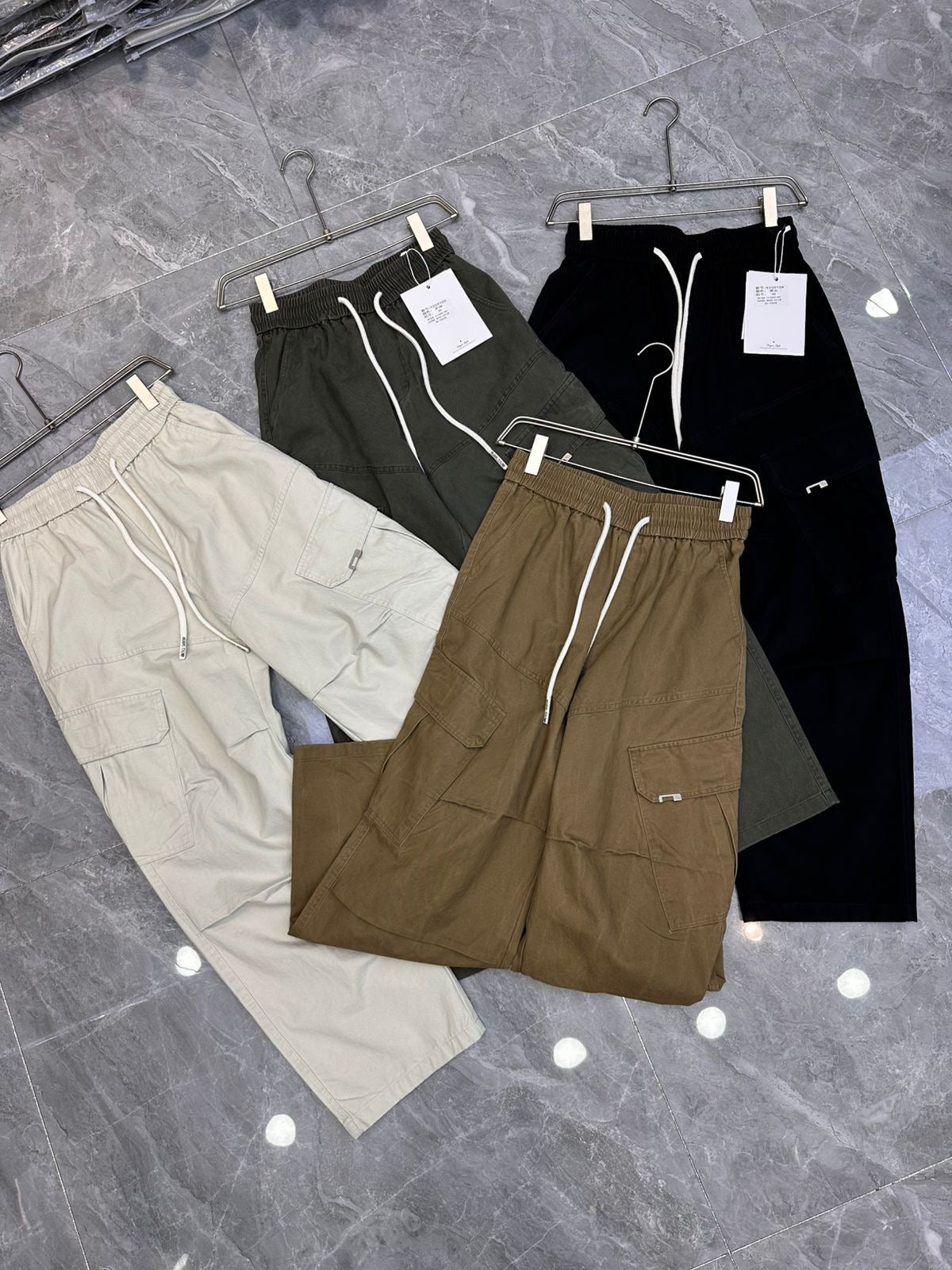 YZY Korean Style Cream Colour Baggy Fit Denim Cargo Pants Y259159