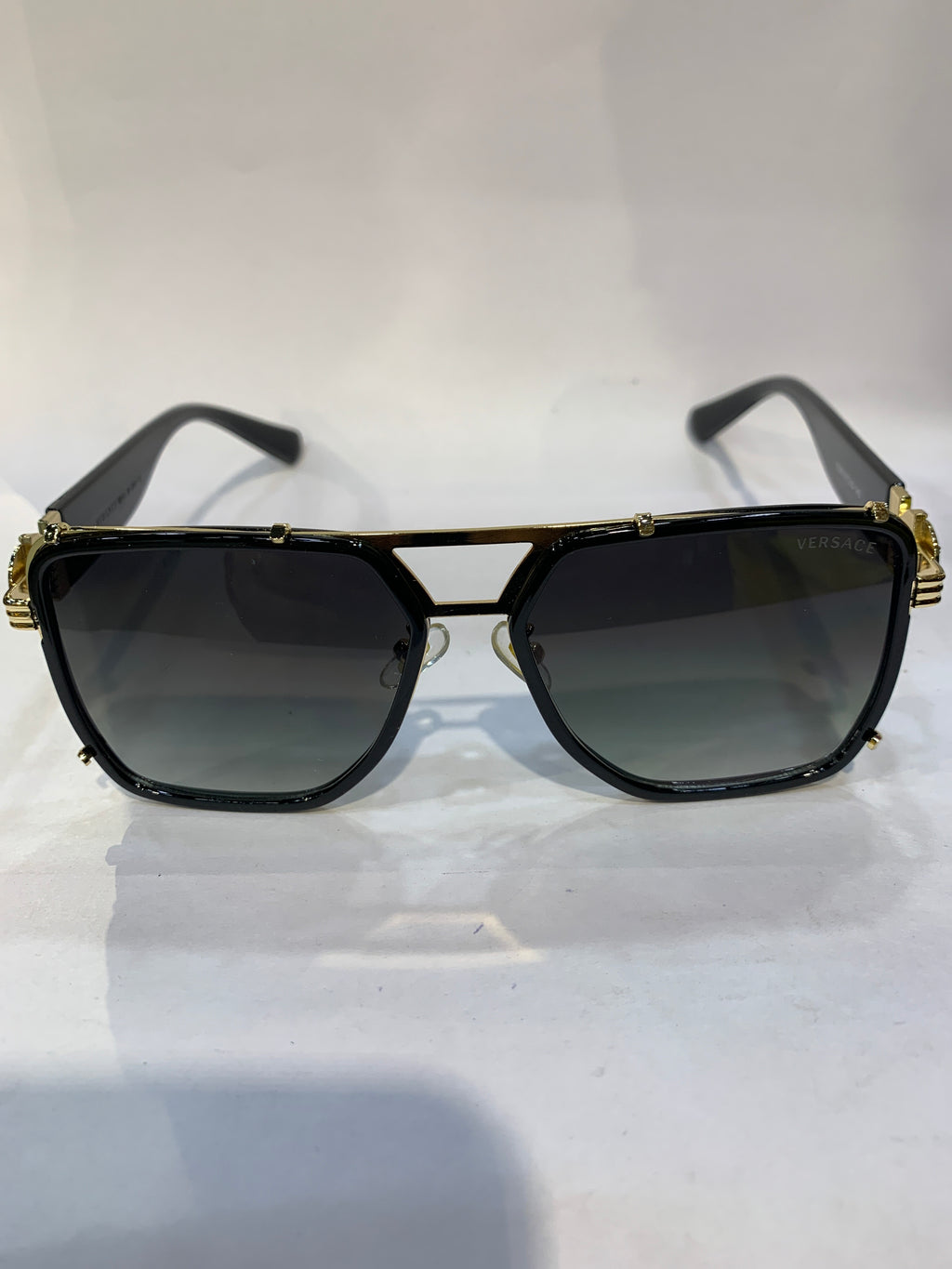 REV Black Frame  Green Shade Unisex Sunglasss 10296 57 18 145