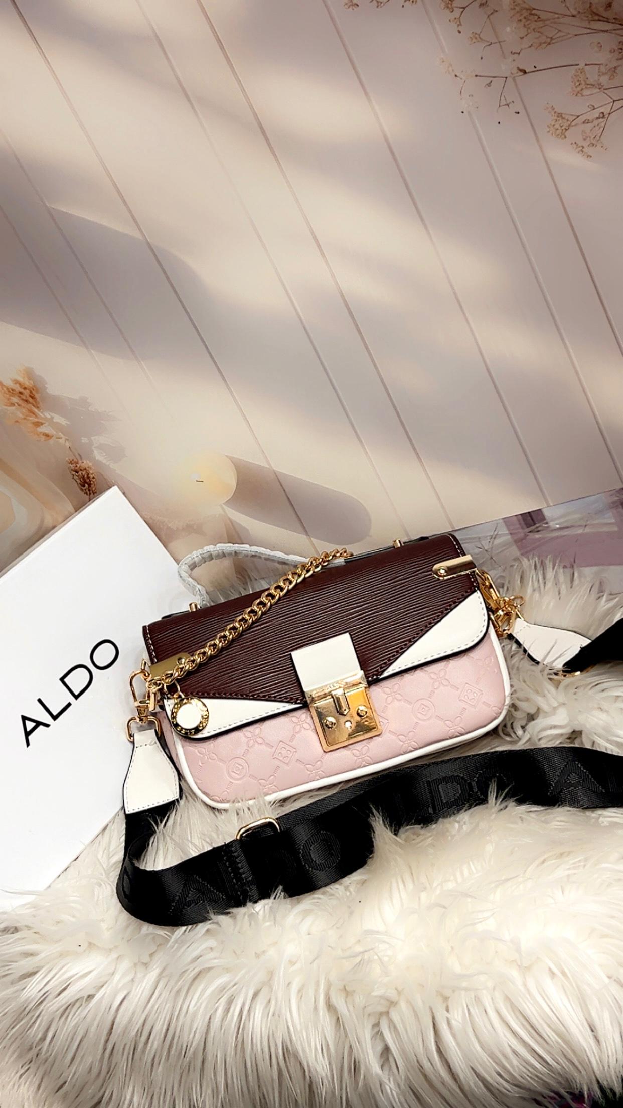 ALD DLA Maroon Pink Colour Golden Lock Premium Quality Ladies Sling Bag 8919