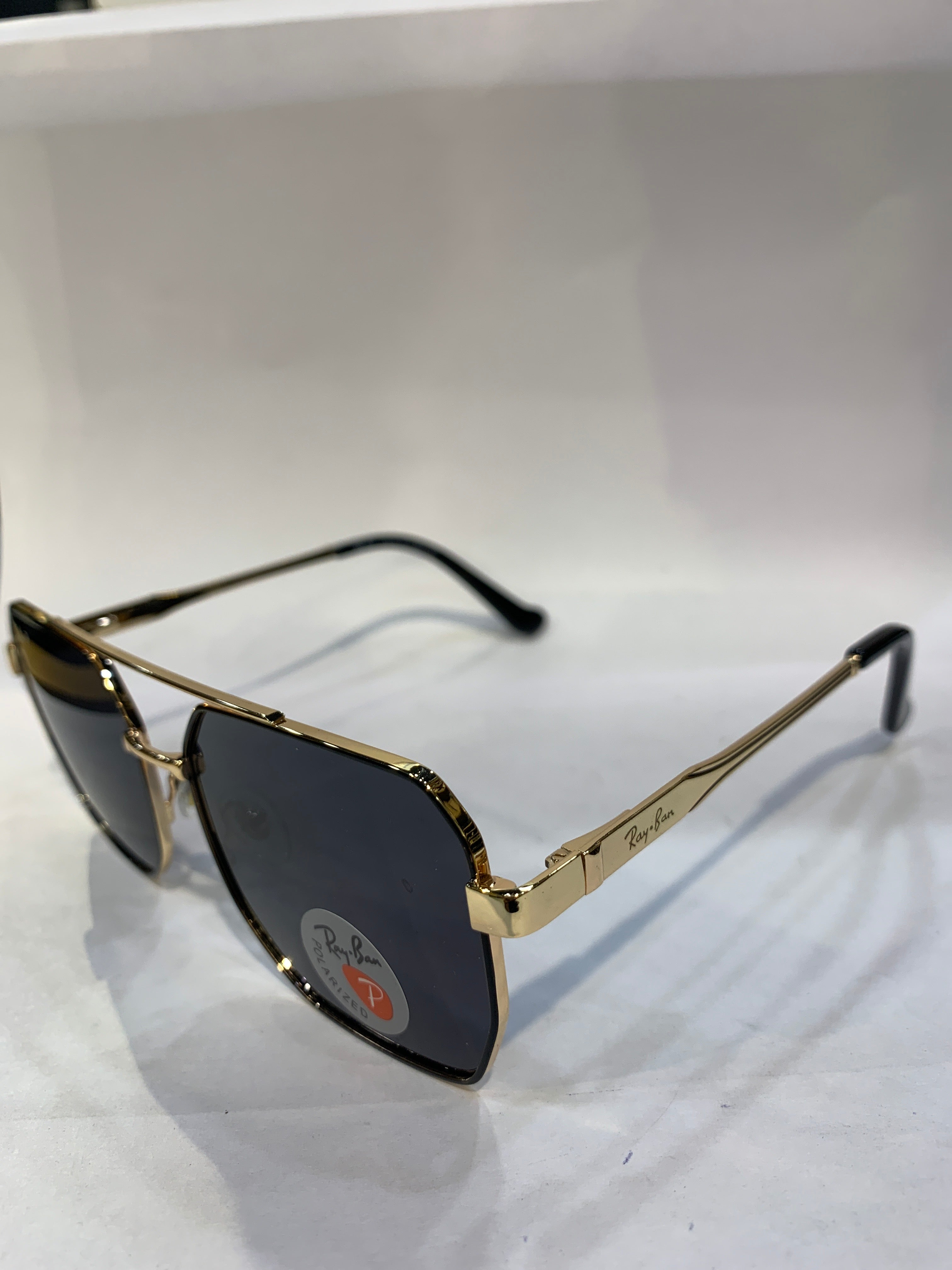 YAR Golden Frame Black  Shade Unisex Sunglasss 58421 58 16 145 C3 CE