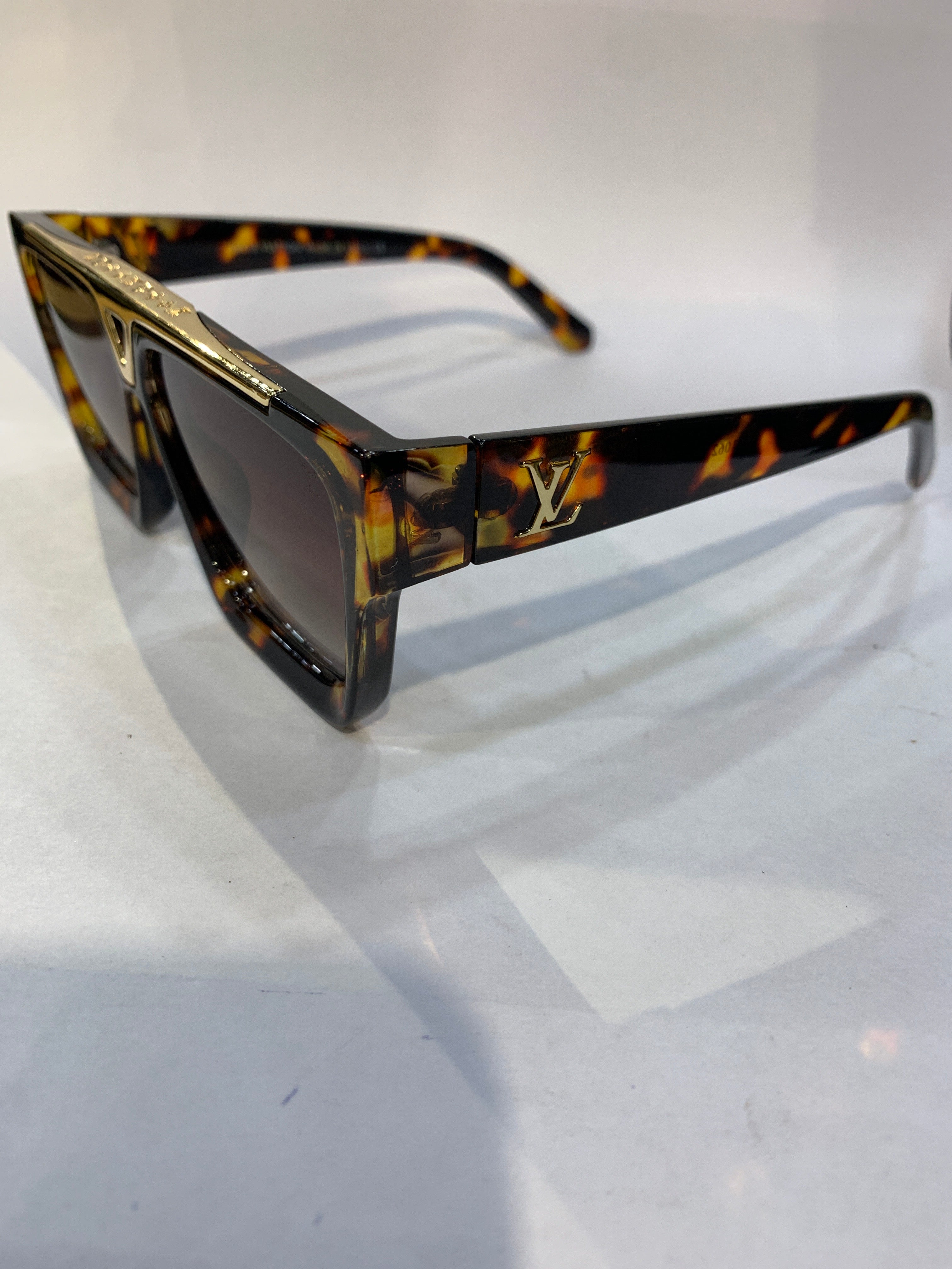 UOL Leopard Frame Brown Shade Unisex Sunglasss 21062 52 21 138