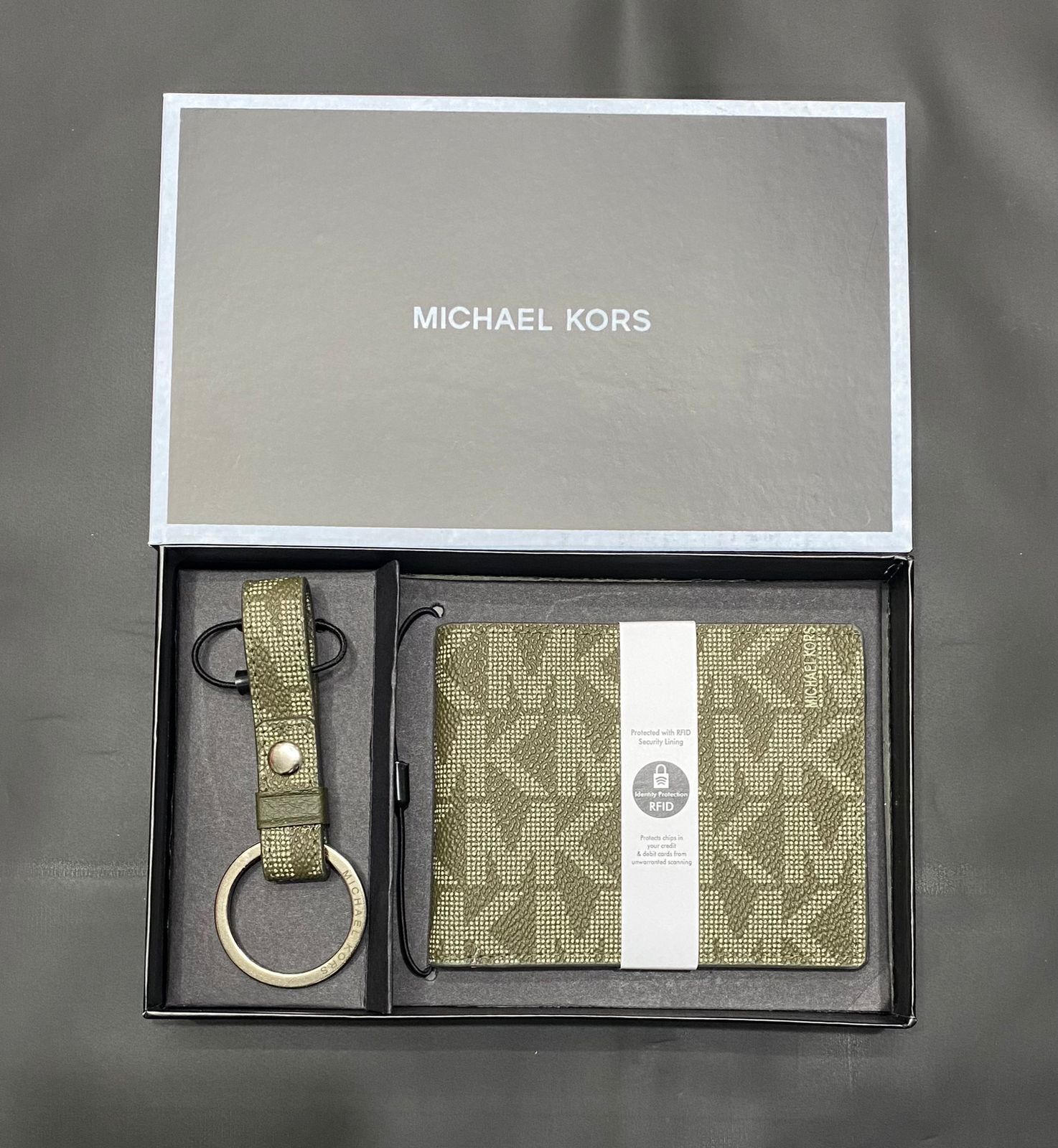 CIM MIC KM Print Multi Colour Wallet And Keychain Men Combo Set 06481
