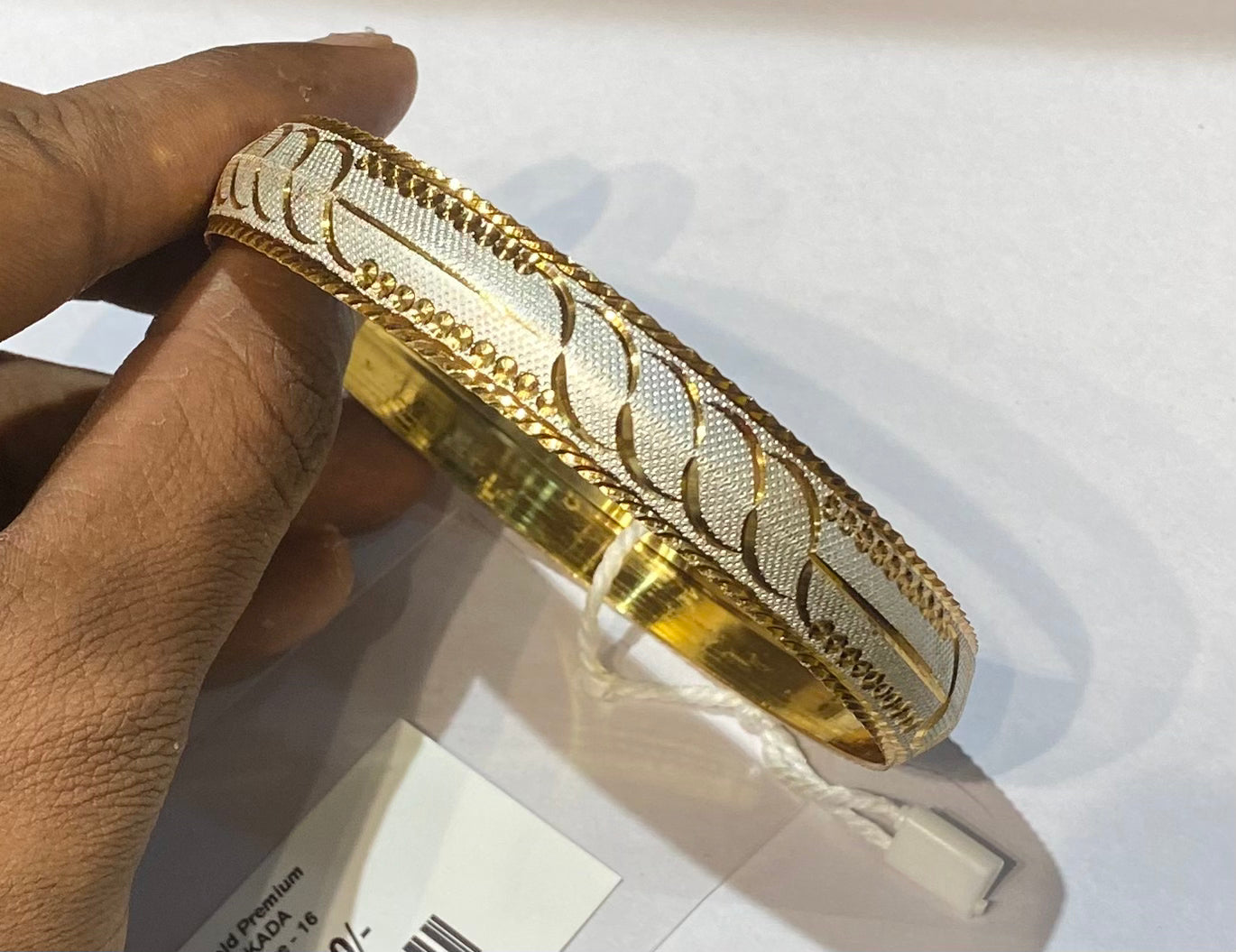 Gold Sliver Colour Premium Quality Unisex Kada 54311