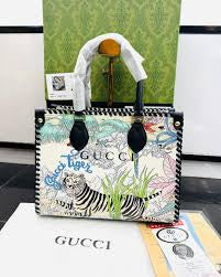 CUG GUC Cream Authentic Tiger Print Ladies Tote Bag 98073