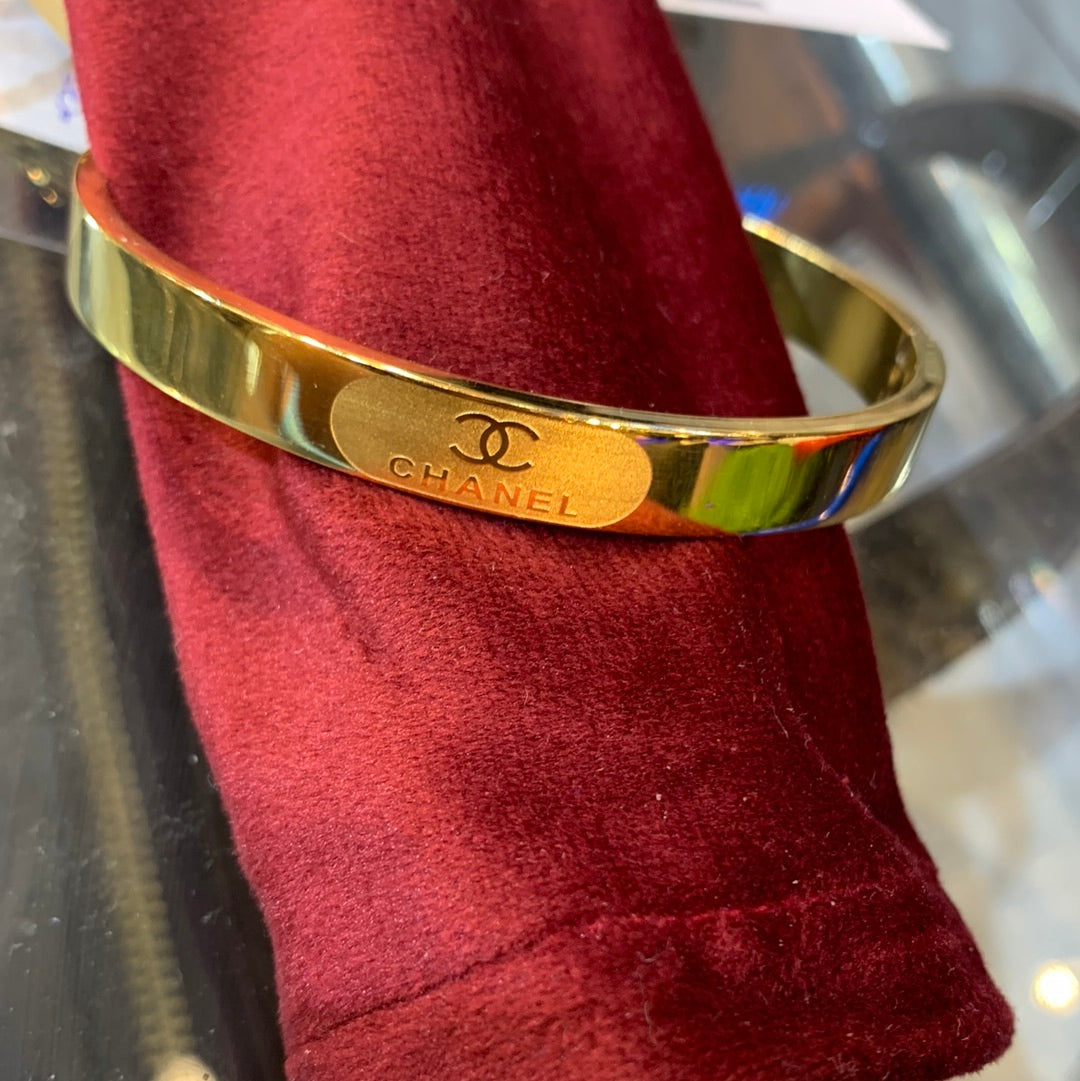 Ahc Gold Unisex Kada (Bracelet) for men 130013